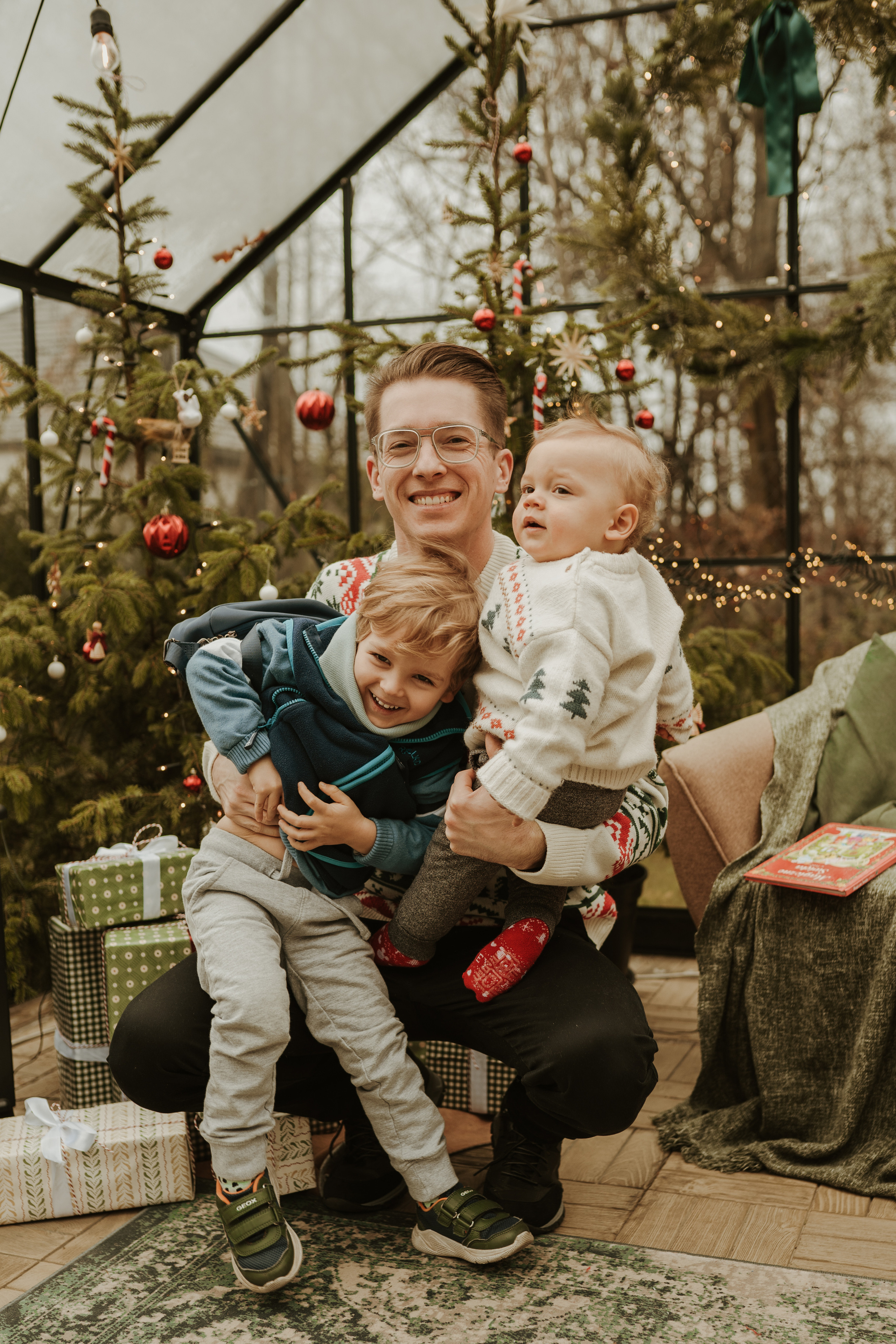 Świąteczna sesja w szklarni. Karkowskafoto - fotografia miłości