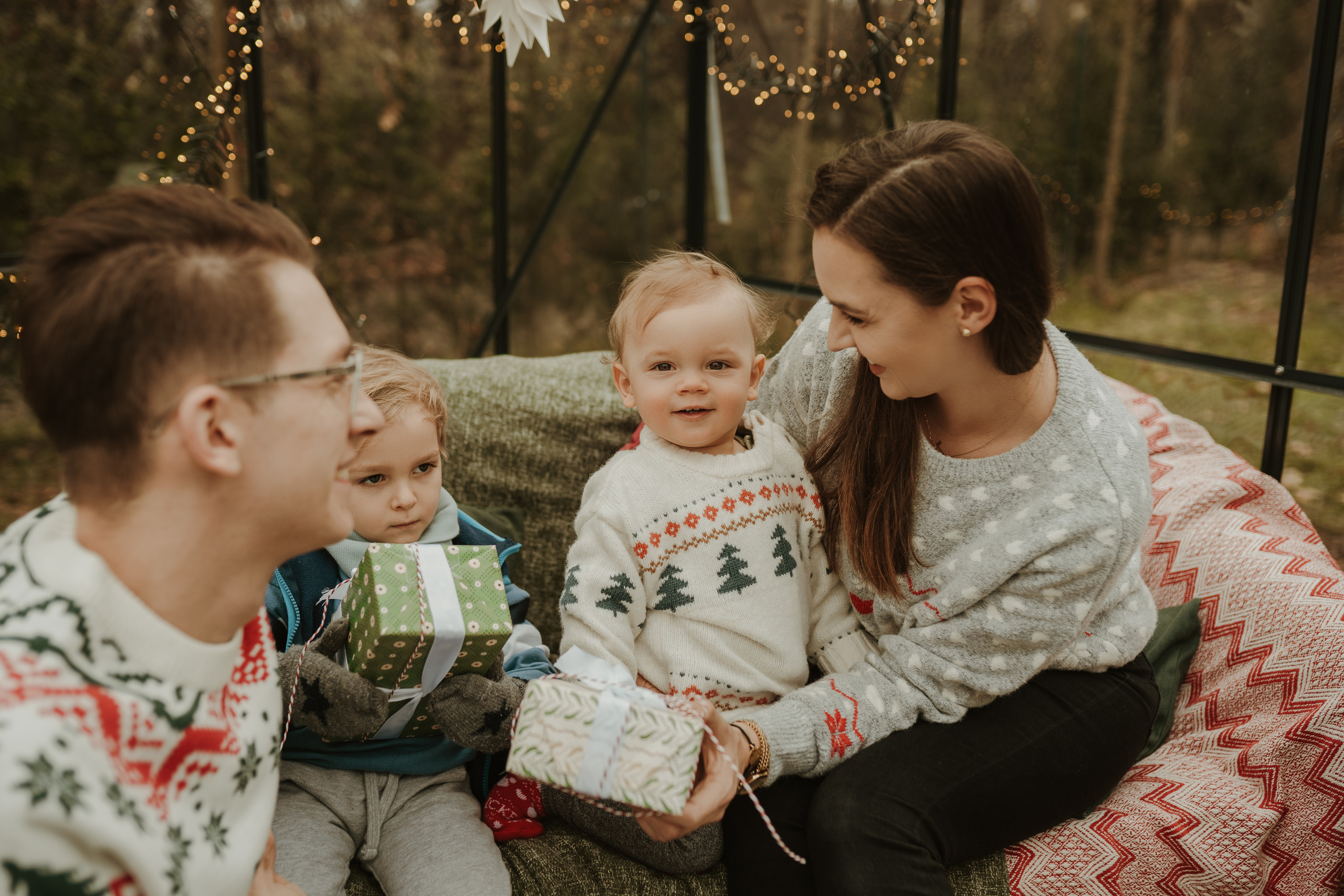 Świąteczna sesja w szklarni. Karkowskafoto - fotografia miłości