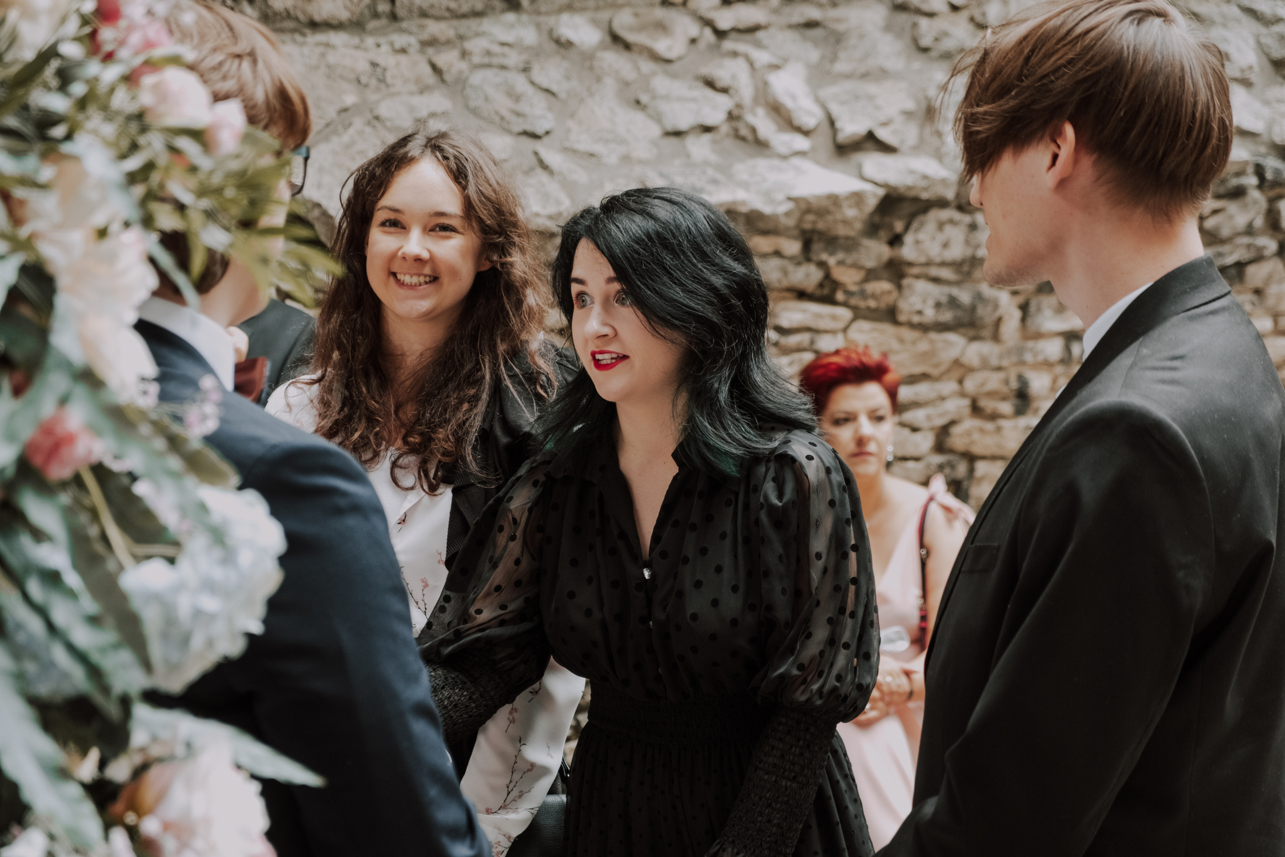 Ślub plenerowy na zamkuw Ogrodzieńcu: Katarzyna&Piotr. Karkowskafoto - fotografia miłości