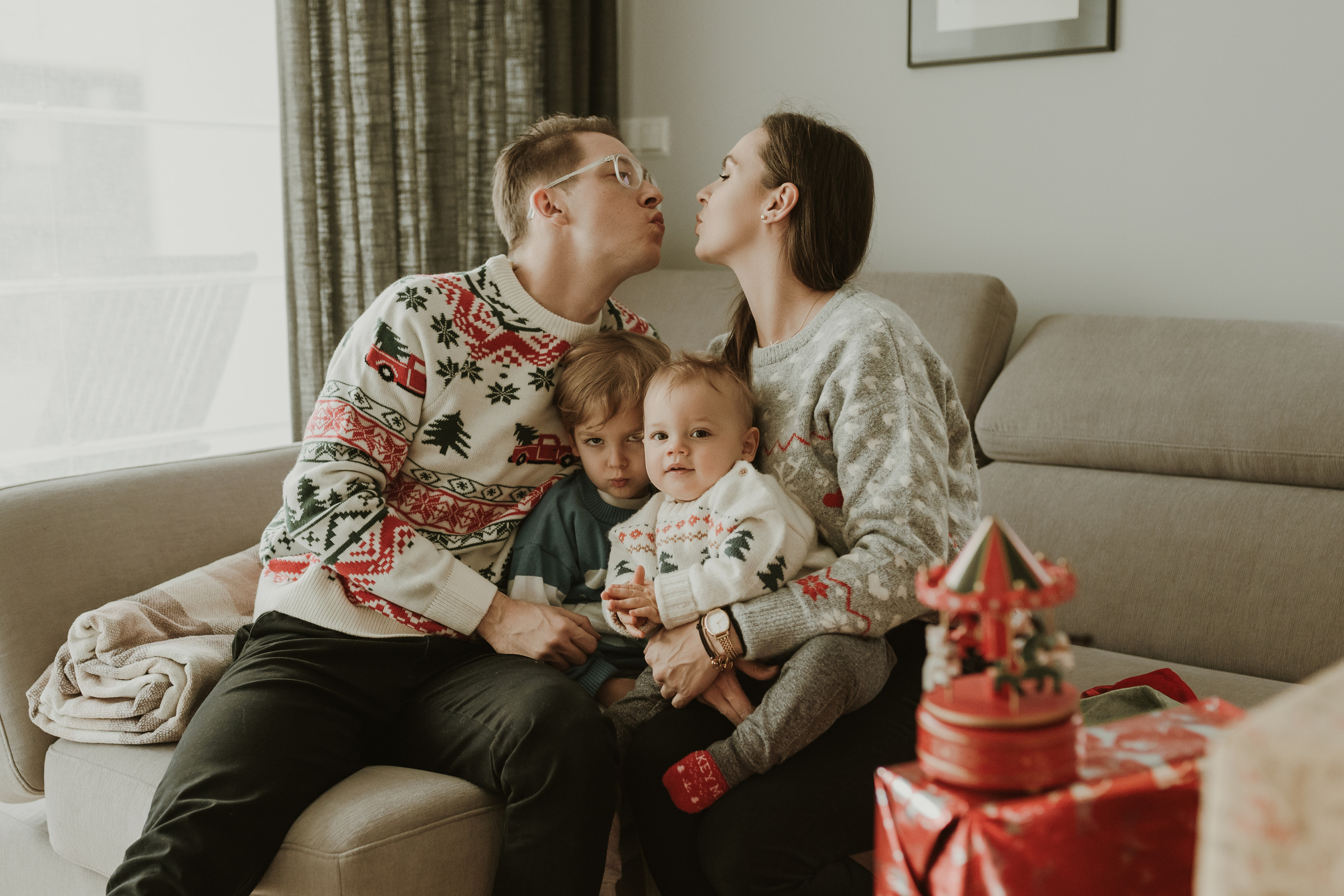 Świąteczna sesja w szklarni. Karkowskafoto - fotografia miłości