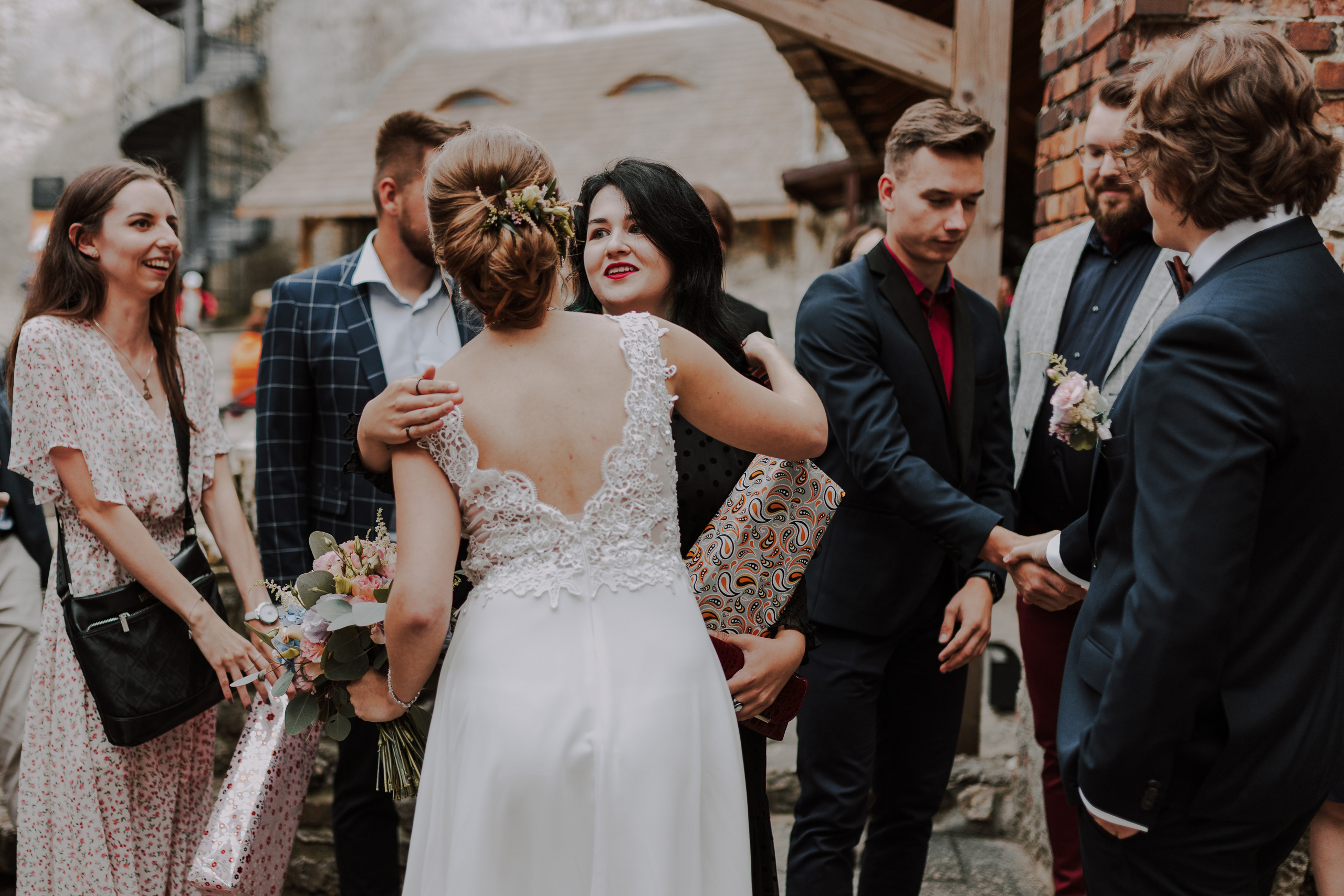 Ślub plenerowy na zamkuw Ogrodzieńcu: Katarzyna&Piotr. Karkowskafoto - fotografia miłości