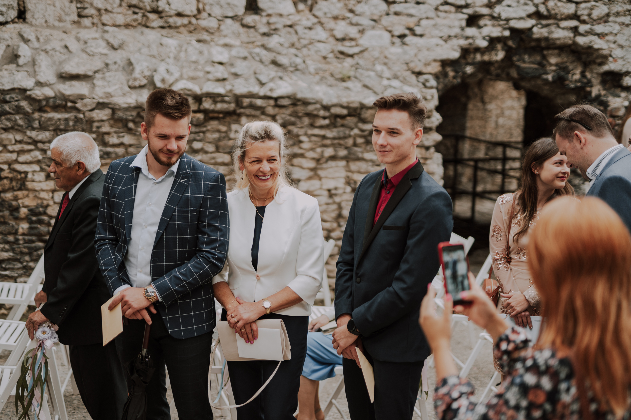 Ślub plenerowy na zamkuw Ogrodzieńcu: Katarzyna&Piotr. Karkowskafoto - fotografia miłości