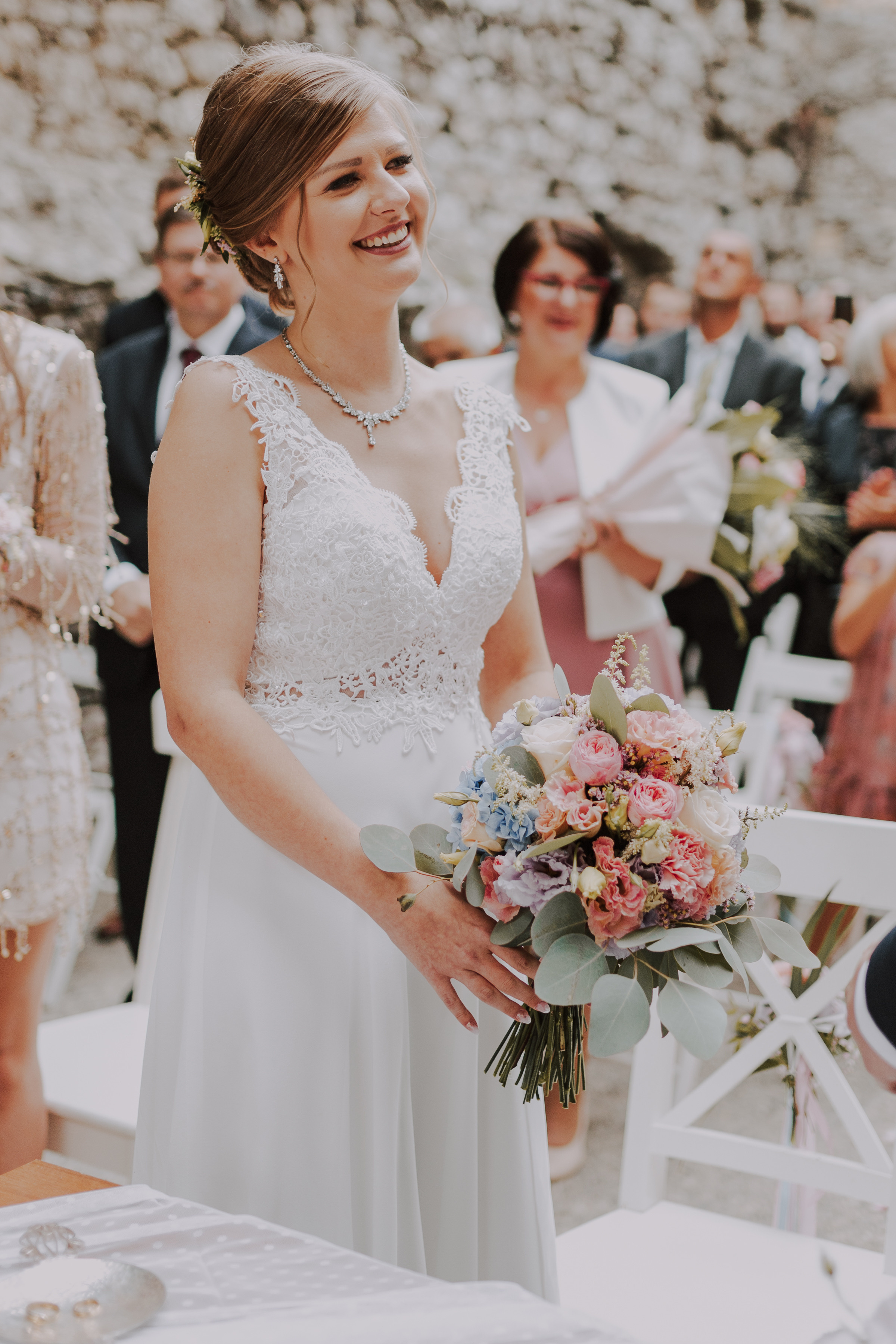 Ślub plenerowy na zamkuw Ogrodzieńcu: Katarzyna&Piotr. Karkowskafoto - fotografia miłości