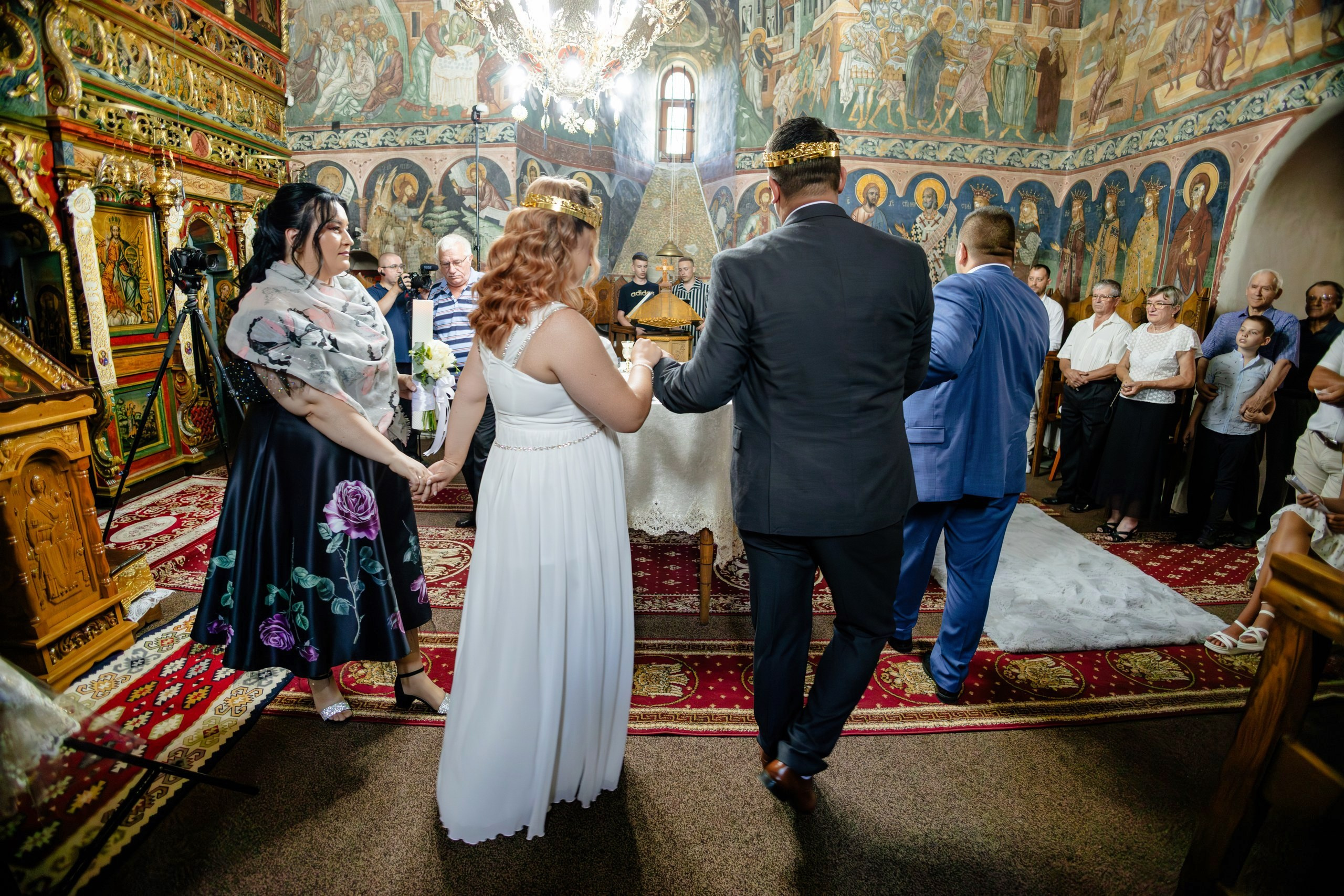 • fotograf cununie religioasă Dorohoi Alexandru și Otilia în biserică • fotograf cununie religioasă Dorohoi moment emoționant schimb de priviri • fotograf cununie religioasă Dorohoi mirii în timpul slujbei • fotograf cununie religioasă Dorohoi cadre naturale din biserică • fotograf cununie religioasă Dorohoi binecuvântarea mirilor • fotograf stare civilă Botoșani Alexandru și Otilia spun DA • fotograf stare civilă Botoșani moment semnare acte oficiale • fotograf stare civilă Botoșani emoții la ieșirea din primărie • fotograf stare civilă Botoșani cadre cu mirii și invitații • fotograf stare civilă Botoșani fotografii naturale și autentice • fotograf nuntă Botoșani ședință foto Alexandru și Otilia • fotograf nuntă Dorohoi cadre romantice ședință foto miri • fotograf nuntă Botoșani portrete elegante miri • fotograf nuntă Dorohoi cadre naturale în lumină caldă • fotograf nuntă Botoșani ședință foto în aer liber • fotograf nuntă Botoșani petrecere dans și distracție • fotograf nuntă Dorohoi momente spontane la petrecere • fotograf nuntă Botoșani invitați pe ringul de dans • fotograf nuntă Dorohoi cadre dinamice de la petrecere • fotograf nuntă Botoșani atmosferă vibrantă și emoții reale • Alin Chirilă fotograf surprinde emoțiile mirilor Alexandru și Otilia • Alin Chirilă fotograf cadre naturale și autentice de nuntă • Alin Chirilă fotograf poveste de dragoste spusă prin imagini • Alin Chirilă fotograf momente reale și emoții sincere • Alin Chirilă fotograf portrete elegante de miri • AlinoFotoStudio fotografie de nuntă Alexandru și Otilia • AlinoFotoStudio cadre artistice cununie religioasă • AlinoFotoStudio ședință foto miri în lumină naturală • AlinoFotoStudio fotografie autentică de nuntă în România • AlinoFotoStudio momente speciale surprinse cu emoție • povestitor prin fotografie surprinde iubirea dintre Alexandru și Otilia • povestitor prin fotografie cadre naturale și emoții reale • povestitor prin fotografie zi de nuntă spusă în imagini • povestitor prin fotografie momente autentice și pline de viață • povestitor prin fotografie amintiri transformate în artă Alin Chirilă fotograf – povestitor prin fotografie la nunta Alexandru și Otilia • AlinoFotoStudio fotograf nuntă – emoții reale surprinse natural • fotograf nuntă Botoșani • fotograf nuntă Dorohoi • fotograf cununie religioasă Dorohoi • fotograf stare civilă Botoșani • fotograf botez Botoșani • Alin Chirilă fotograf • AlinoFotoStudio • povestitor prin fotografie