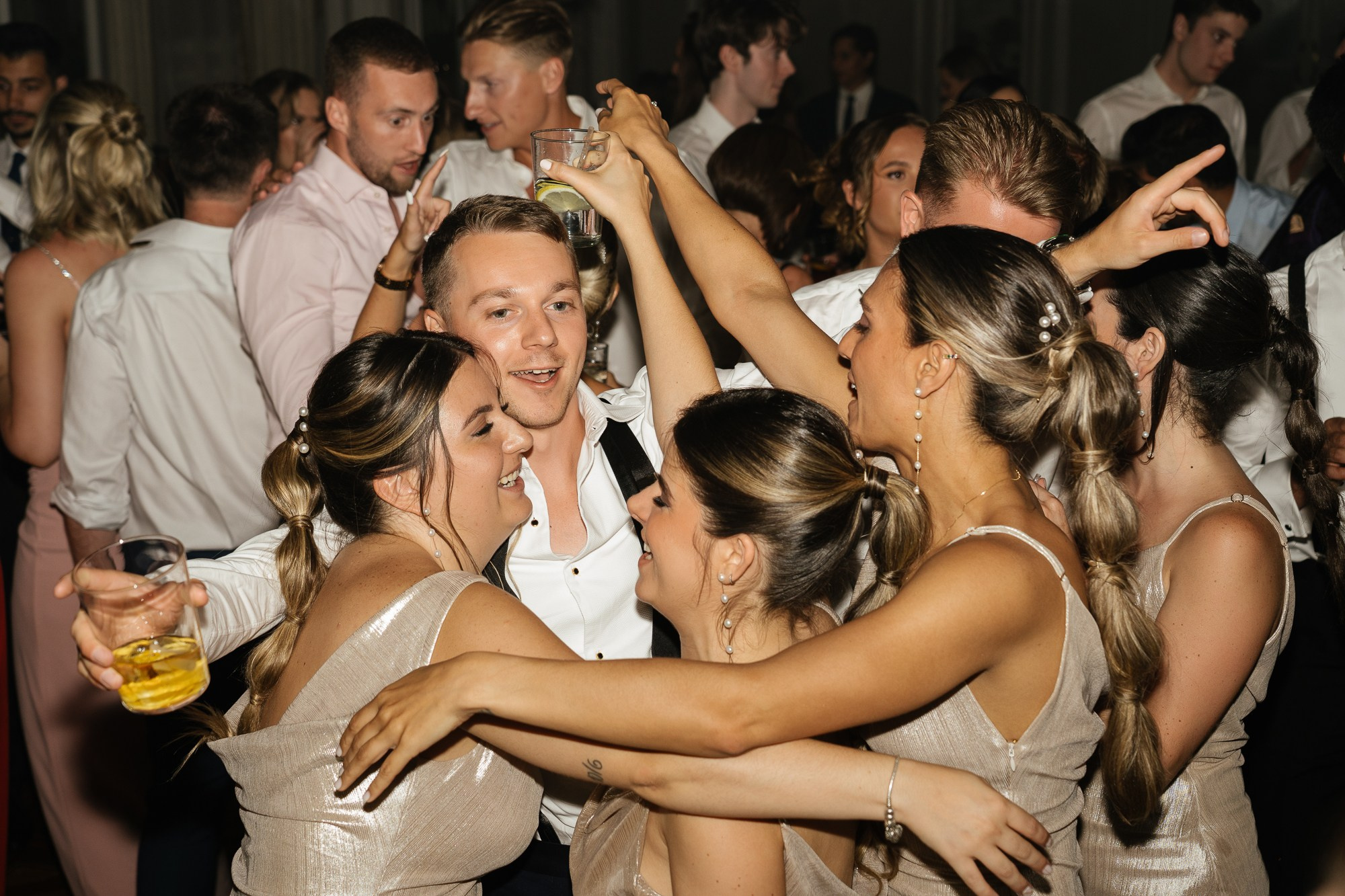 Wedding in Mandarin Oriental Ritz hotel, Madrid. Wedding photographer videographer Spain