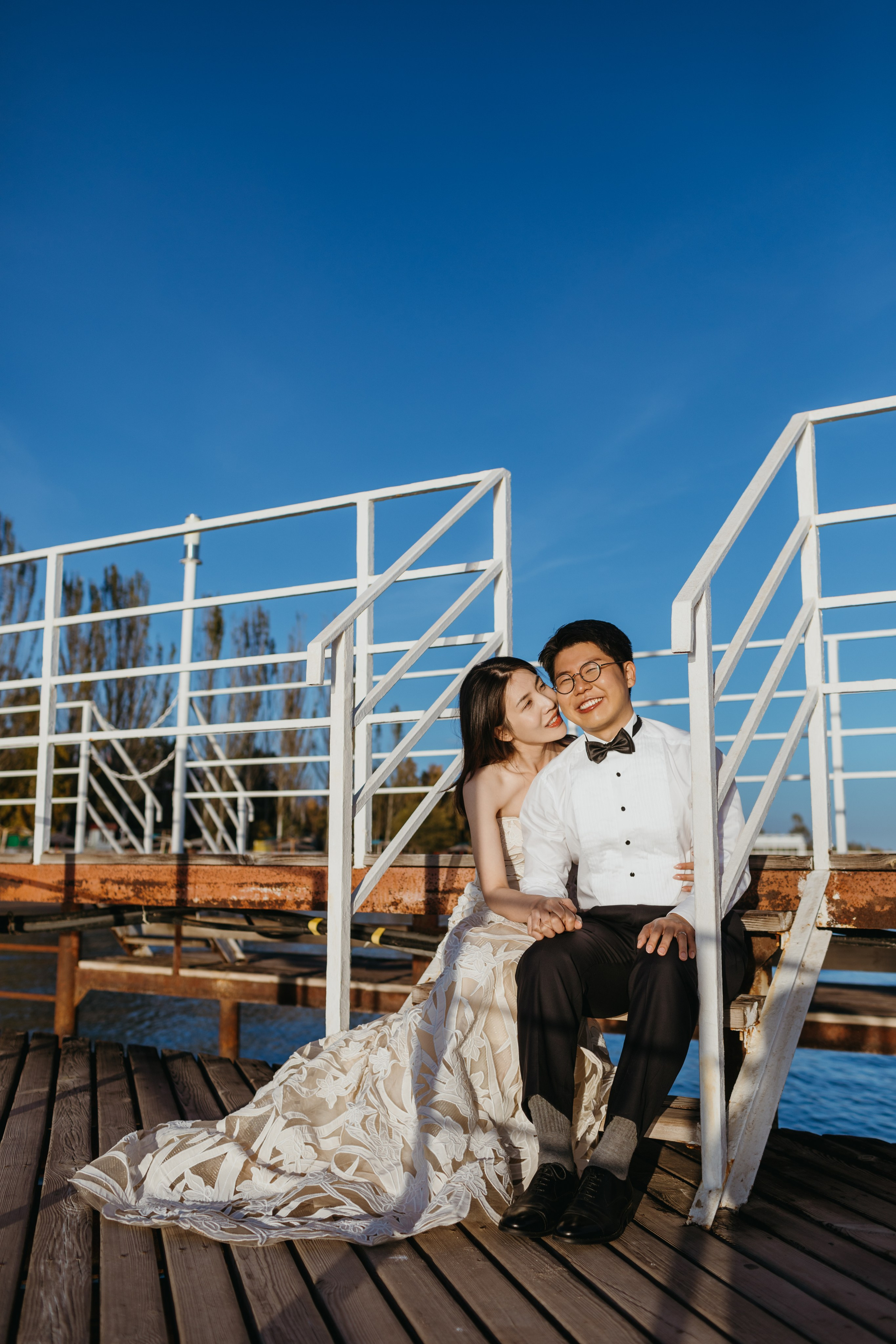 Чесан и Лиса (South Korea) — свадебная фотосессия на Иссык-Куле, пансионат “Каприз” | Chisun & Lisa — Issyk-Kul Lake wedding photos, Capriz. Фотограф в Бишкеке Оксана Шувалова