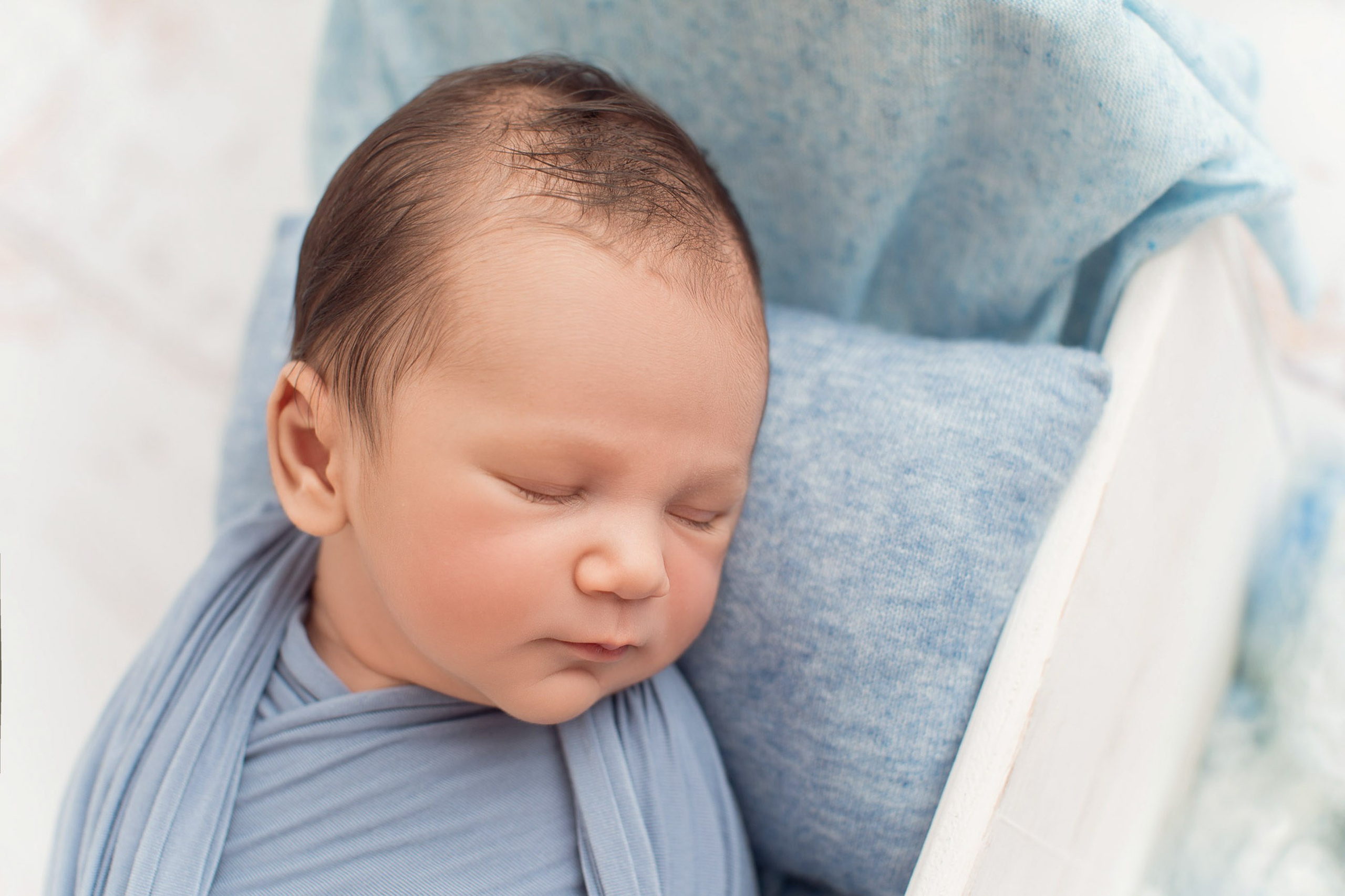 Sydney newborn photography sTudio. Hills District baby photographer