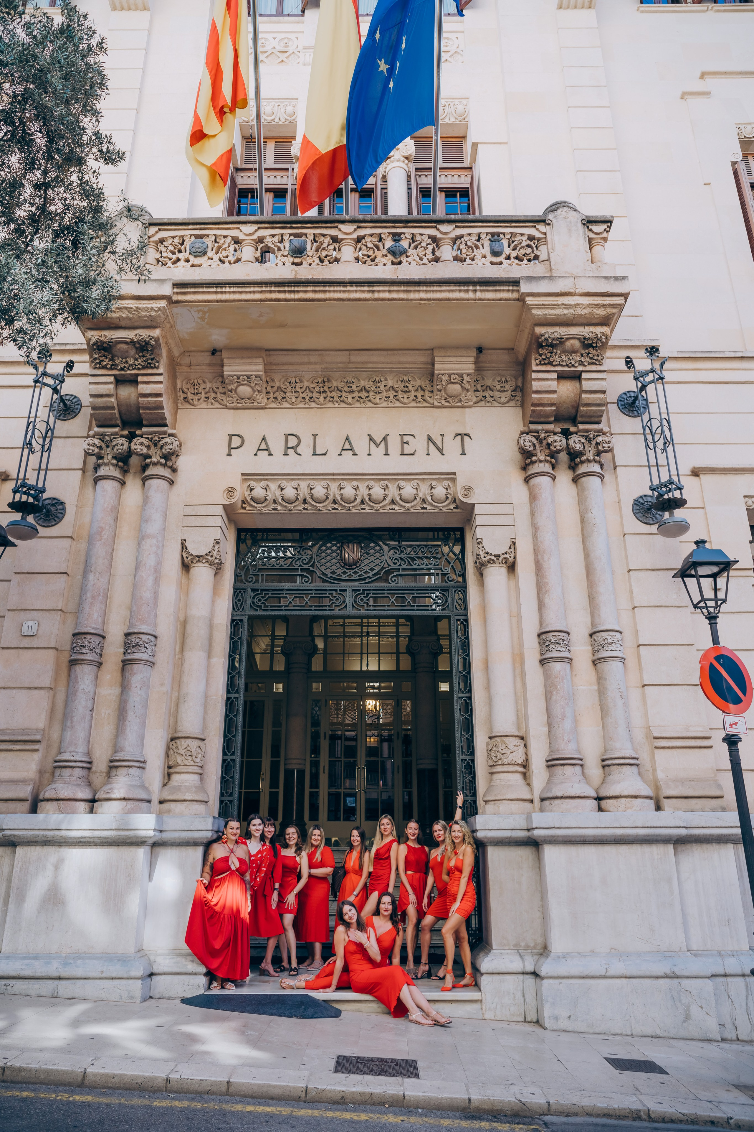 Ladys in red. Фотограф у Пальма де Майорка