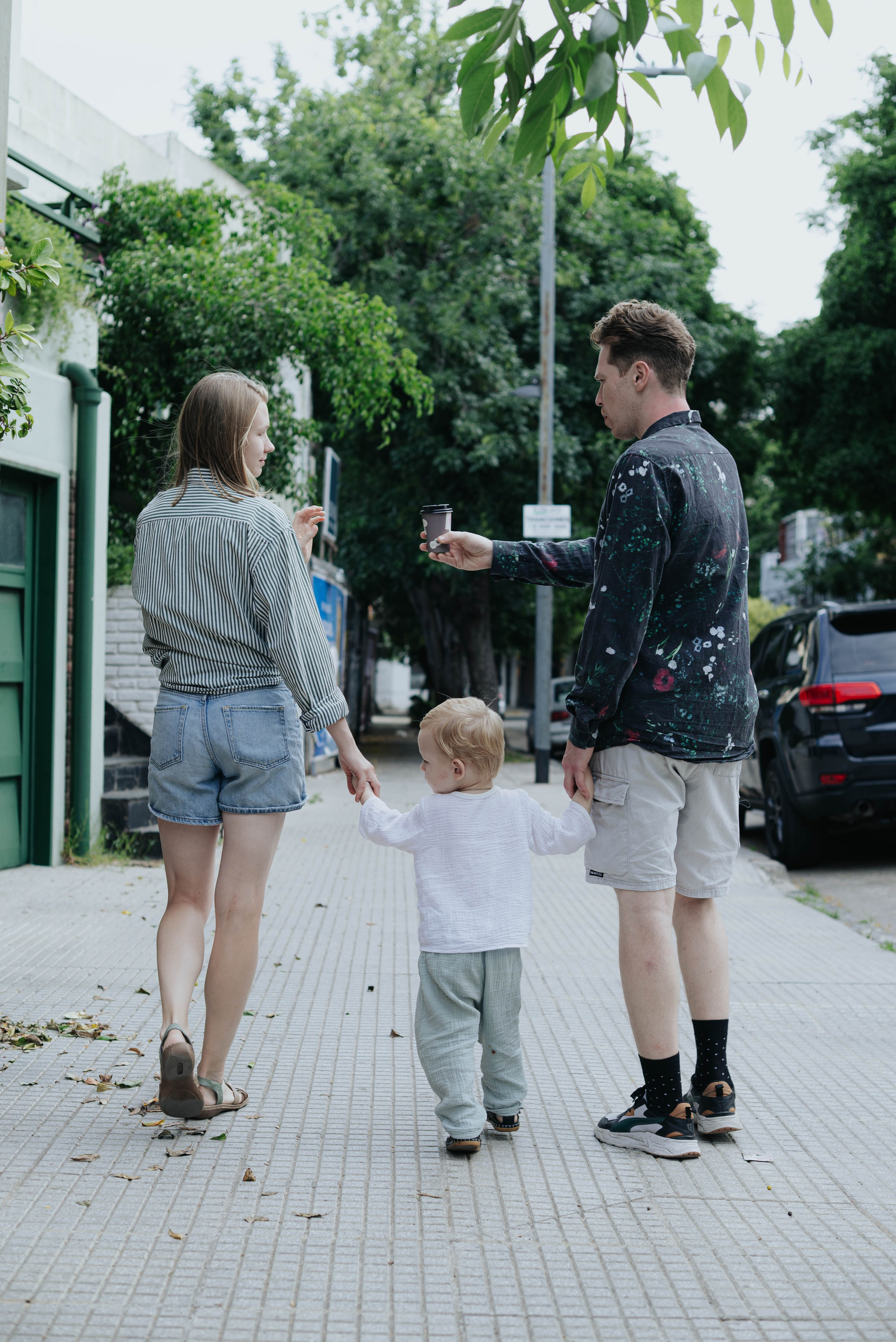 Two years later. Photographer @elmirkami in the city of Buenos Aires