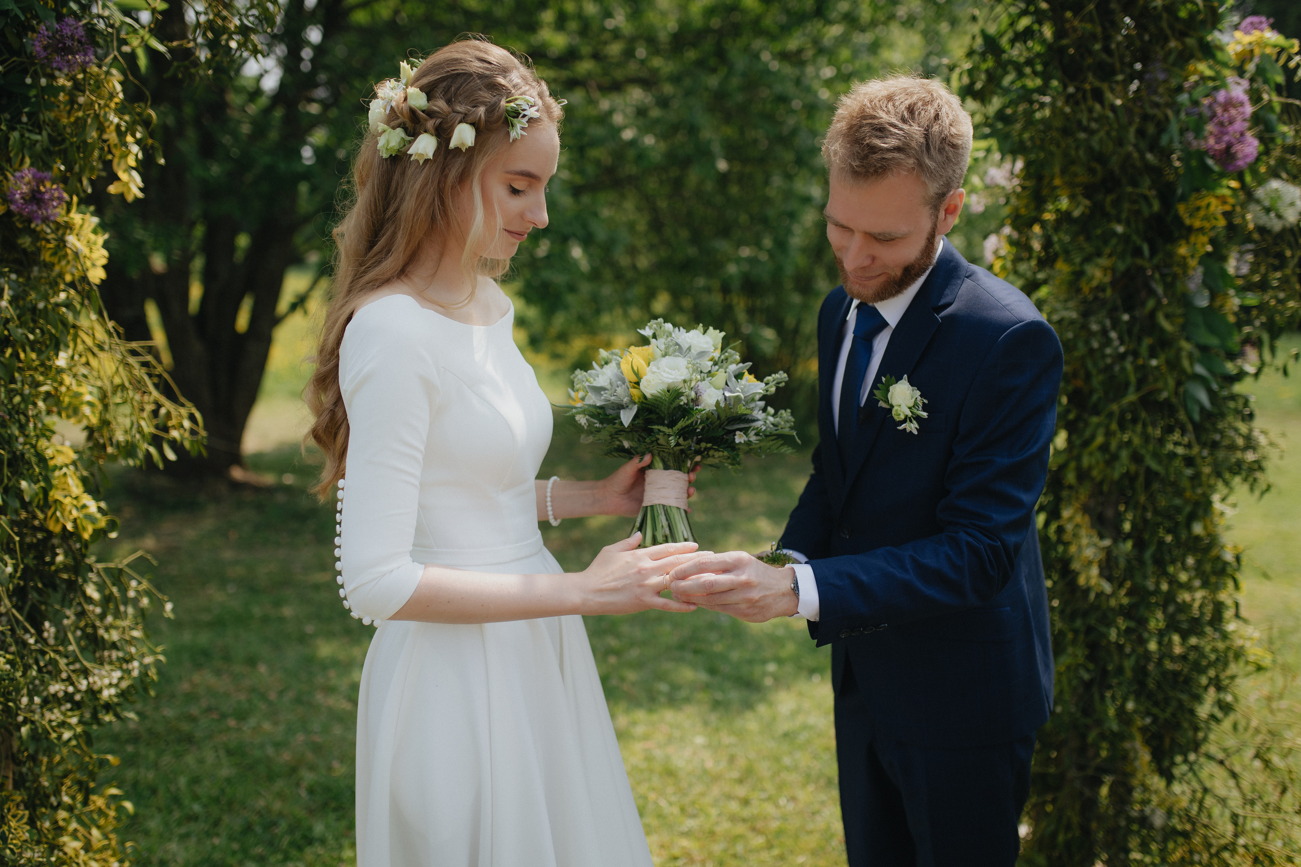 Vestuvinė fotosesija Food in the wood