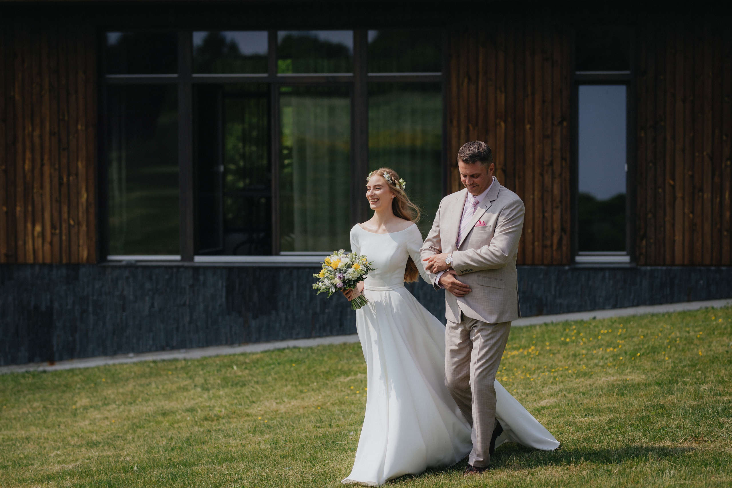 Vestuvinė fotosesija Food in the wood