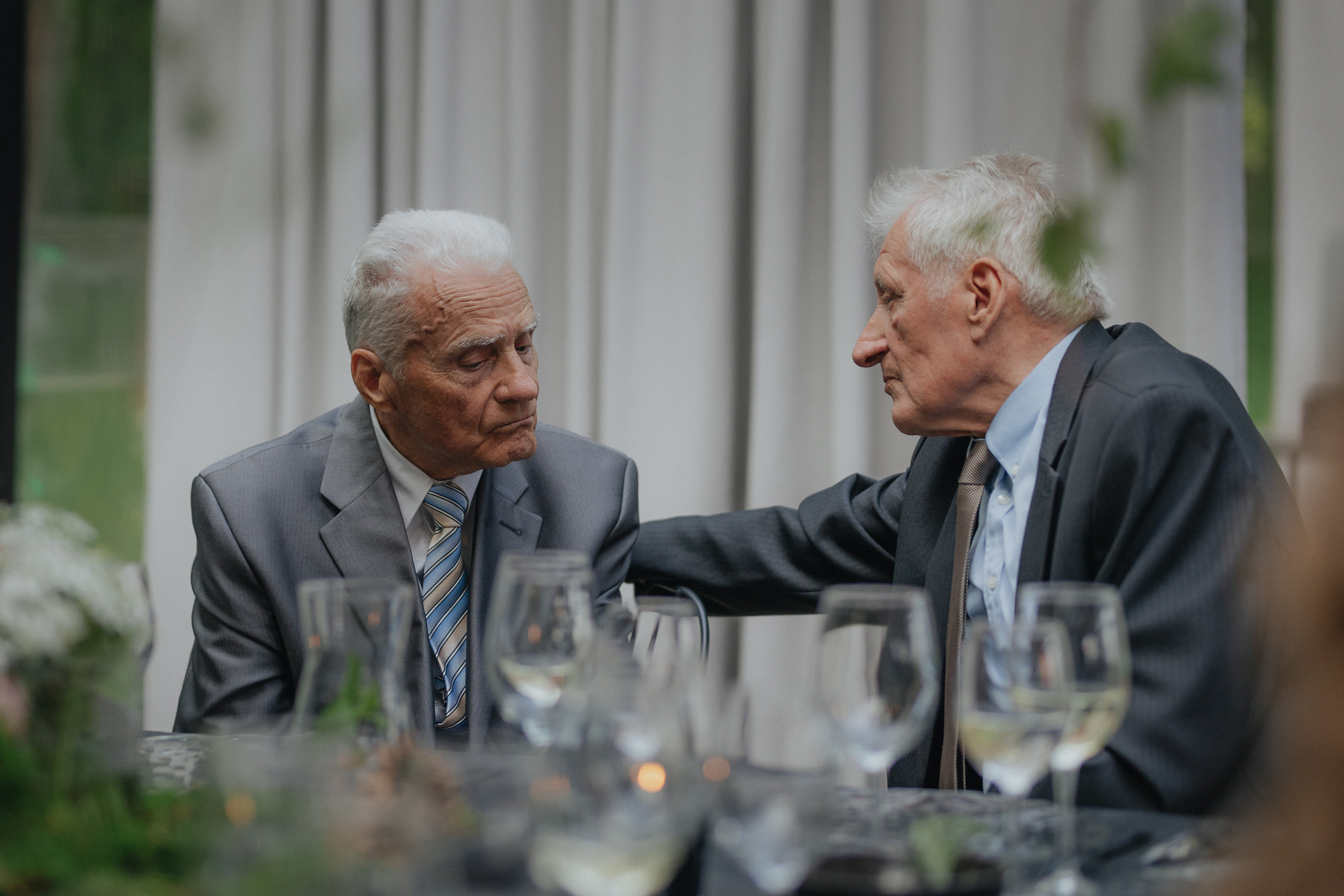 Vestuvinė fotosesija Food in the wood