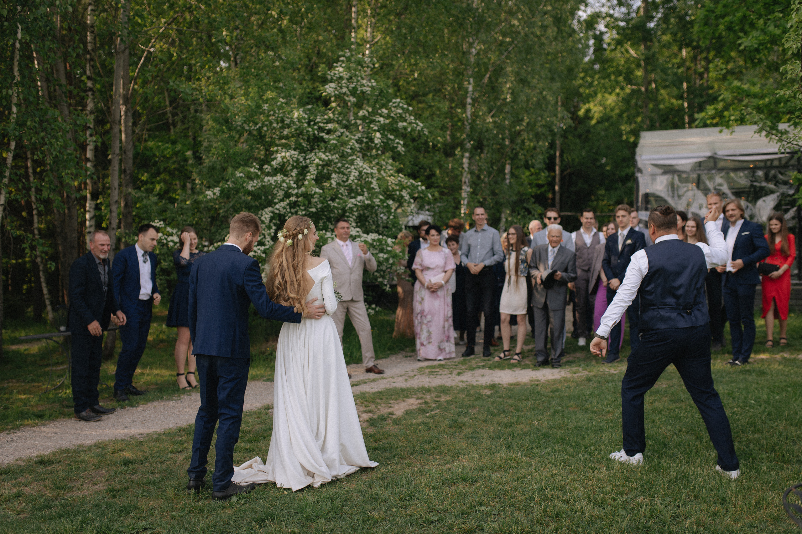 Vestuvinė fotosesija Food in the wood