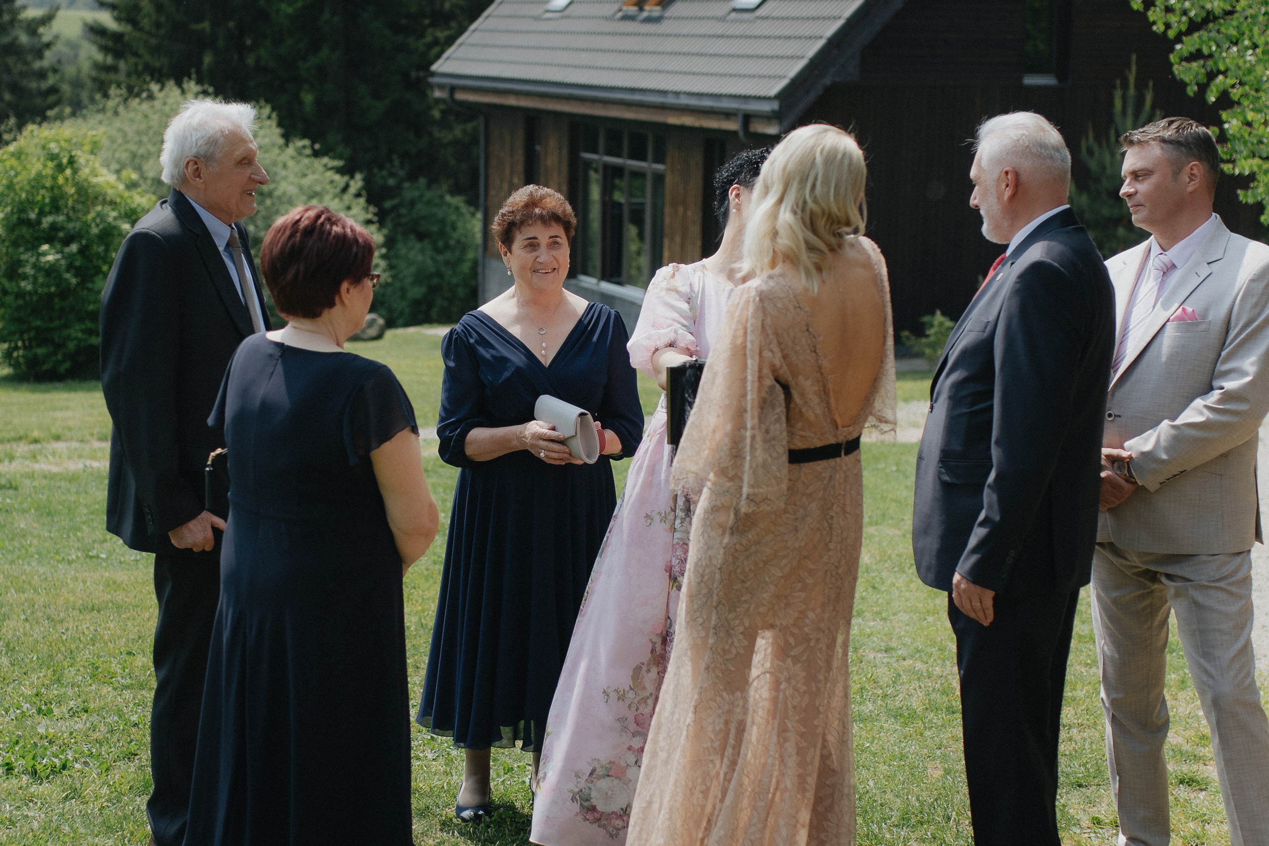 Vestuvinė fotosesija Food in the wood