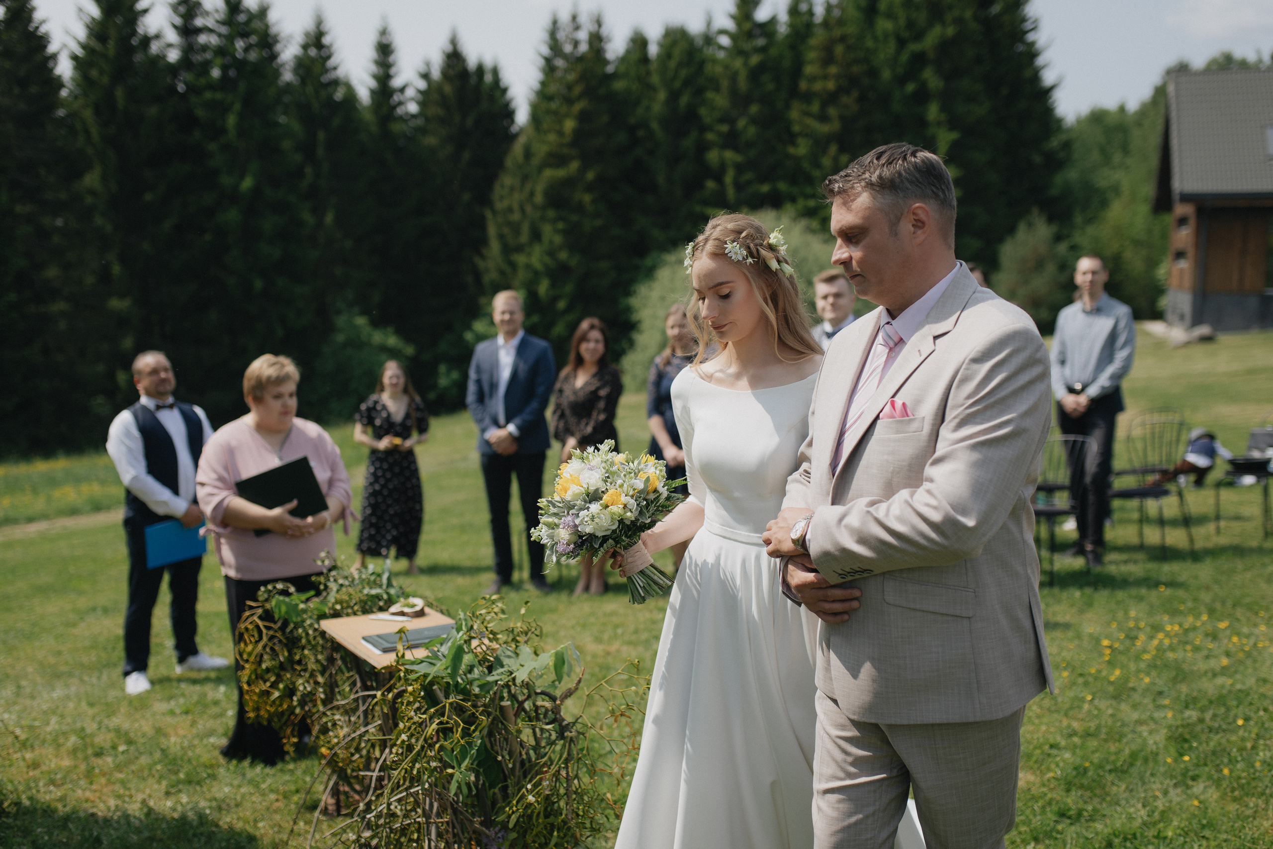 Vestuvinė fotosesija Food in the wood