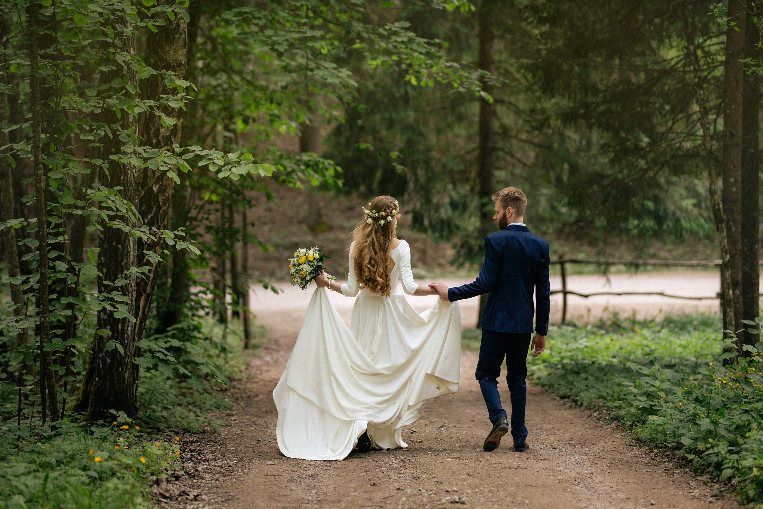 Vestuvinė fotosesija Food in the wood