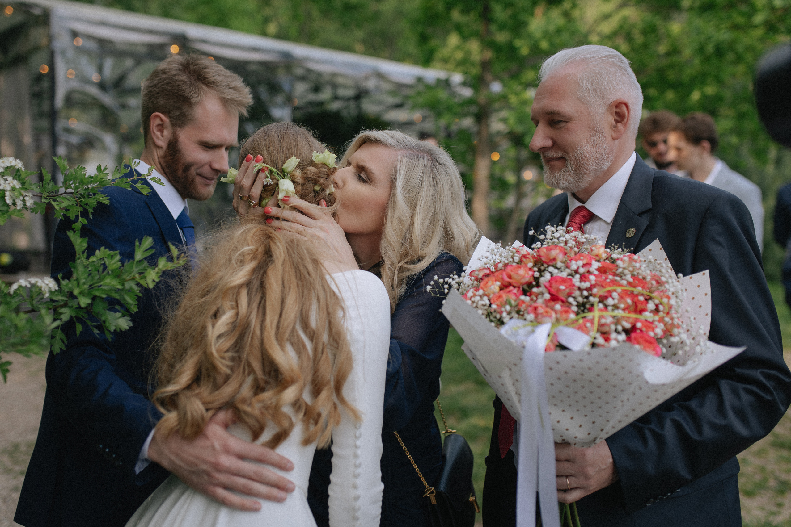 Vestuvinė fotosesija Food in the wood