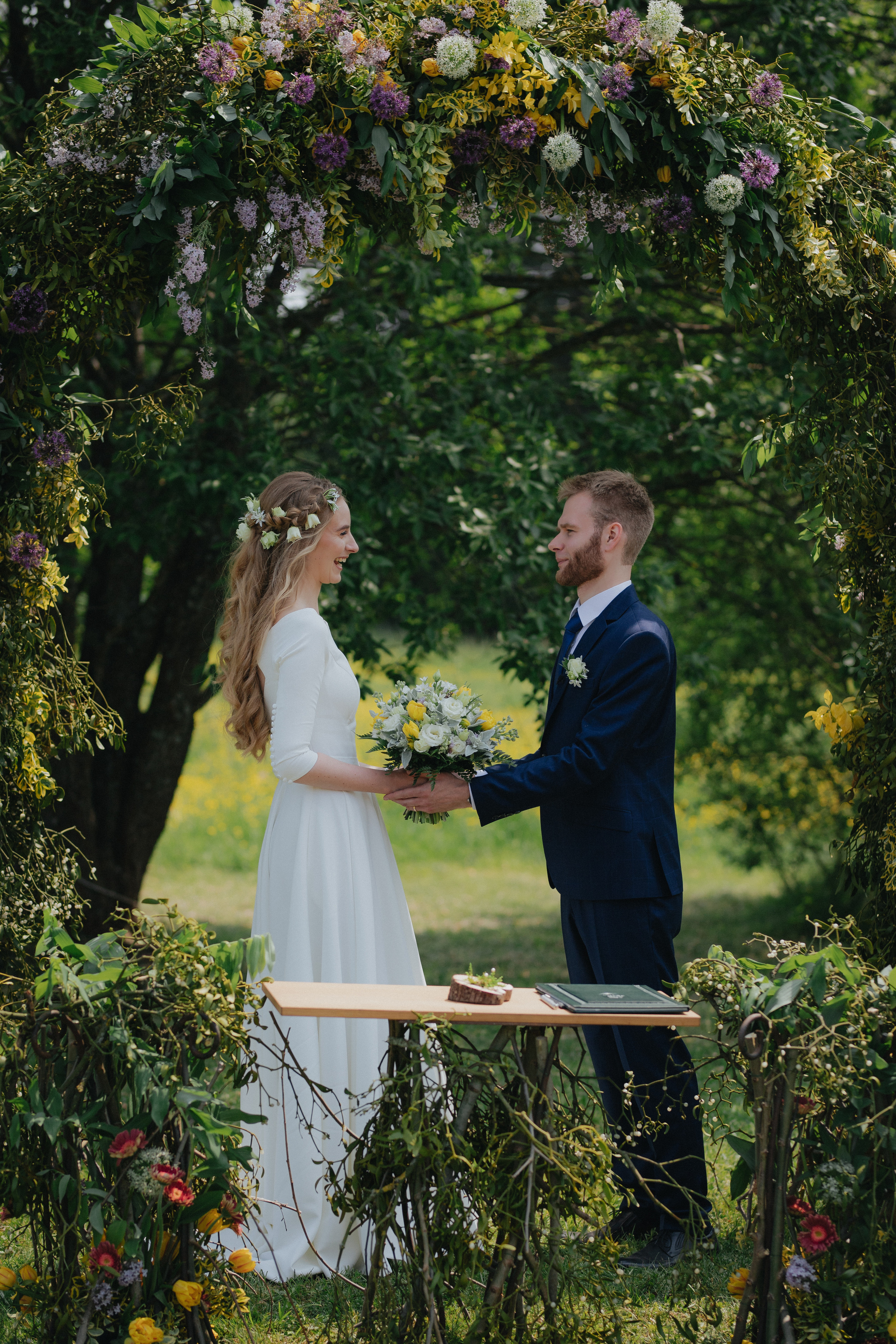 Vestuvinė fotosesija Food in the wood