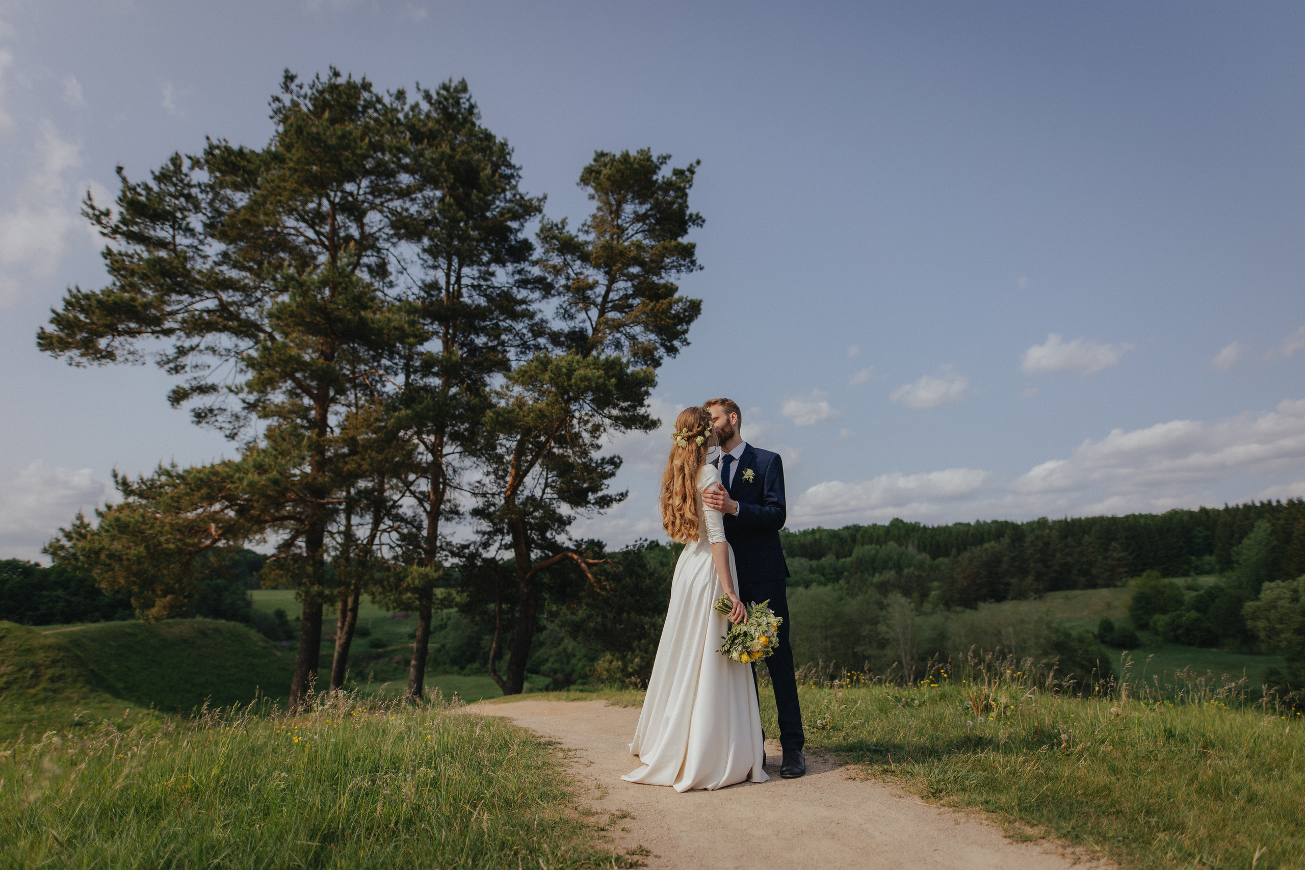 Vestuvinė fotosesija Food in the wood