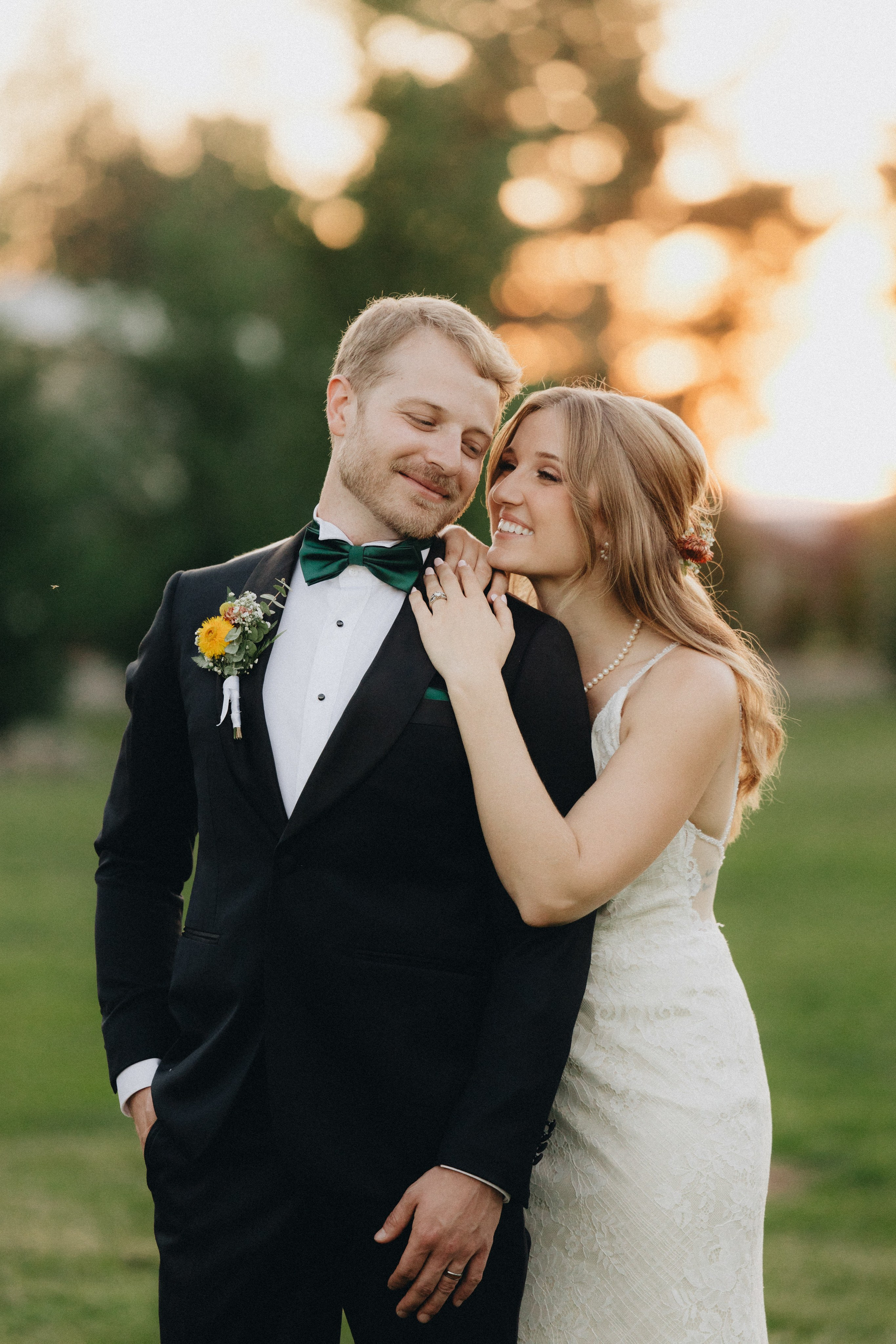 Wedding Photography at Portland Oregon | Jessie & Isaac's Session by Georgy Shishkin | Capturing Moments in Portland, Seattle, Bend & Oregon. Capturing Love in the Heart of the Pacific Northwes
