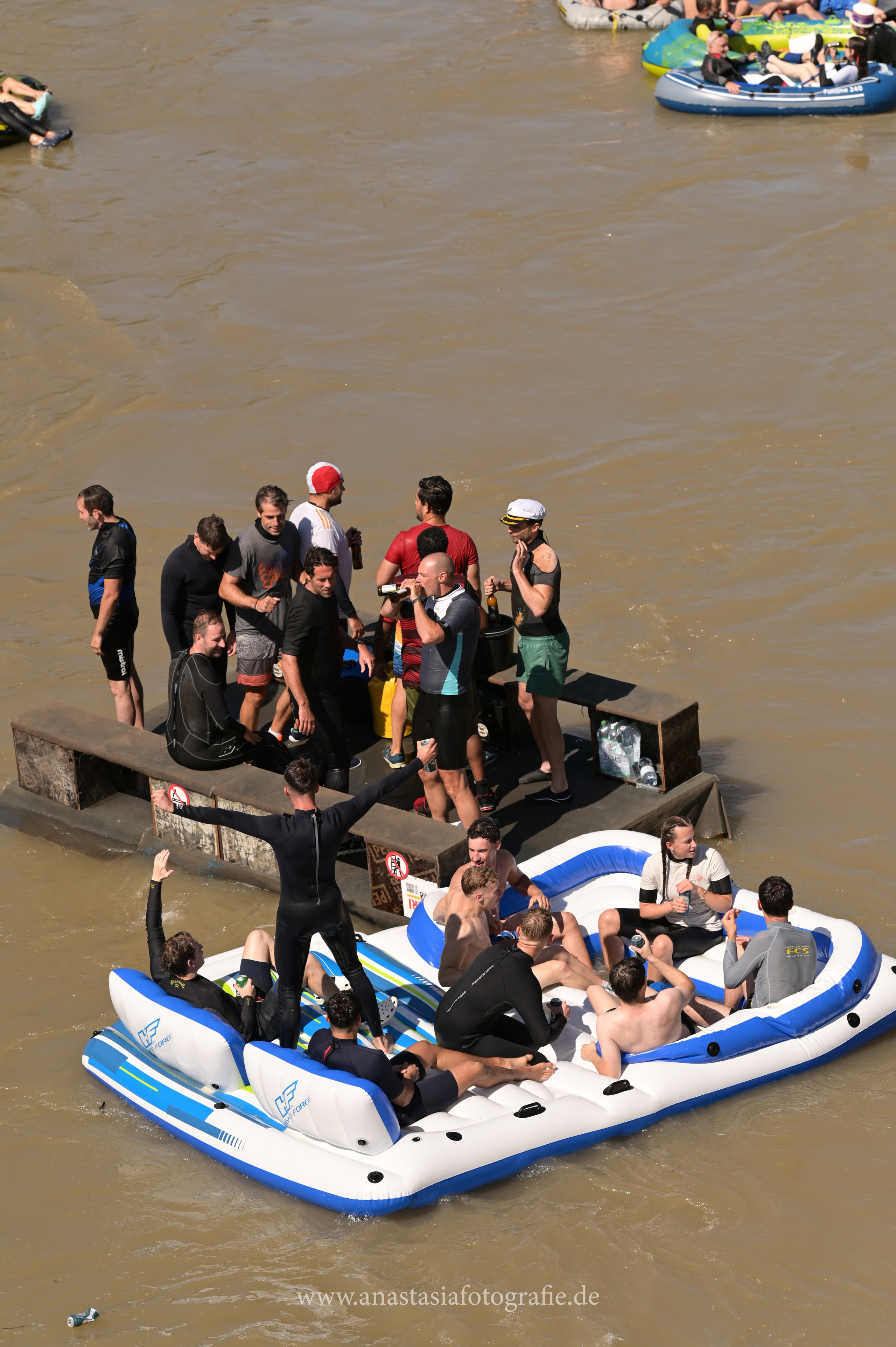 Nabada Ulm 2025. Newbornfotograf Kinderfotograf Ulm Familienfotograf Anastasia Neu-Ulm