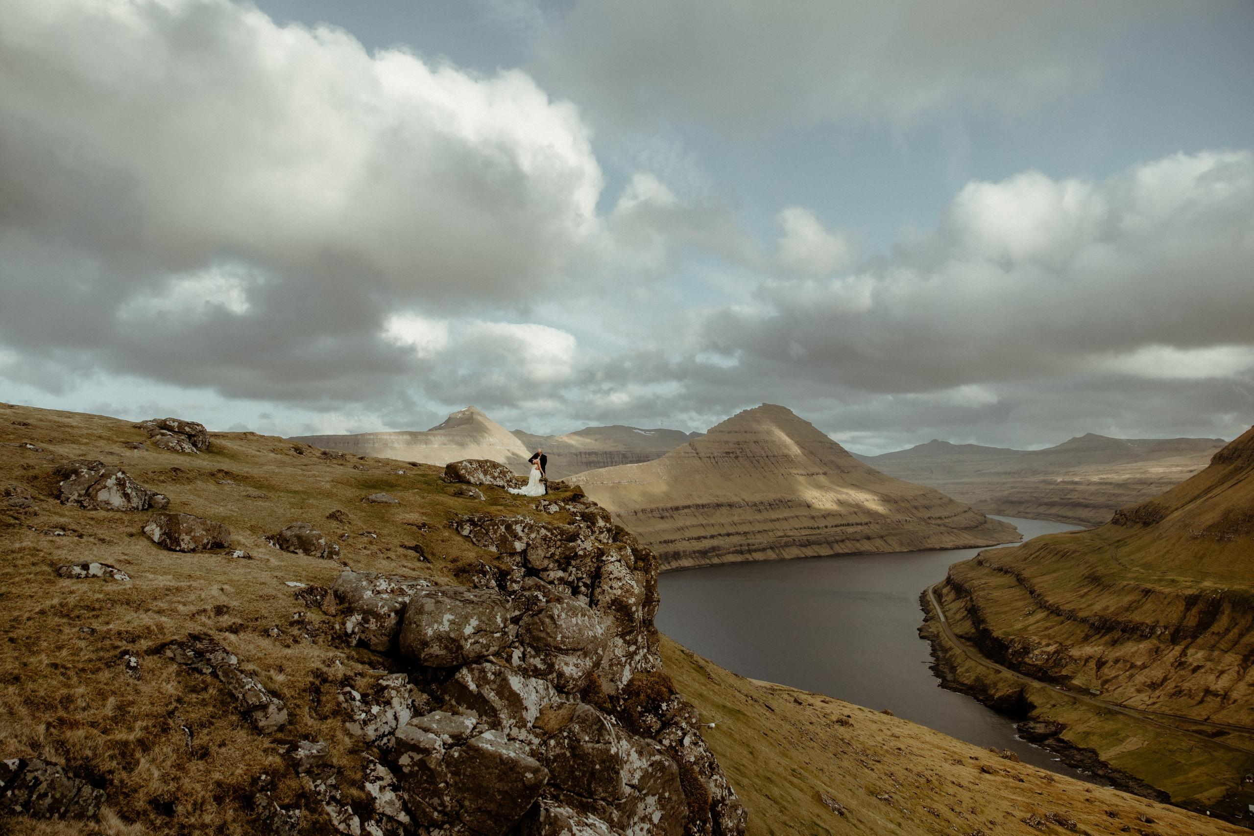 Faroe Islands elopement | Adventure wedding in Faroe Islands. Iceland elopement photographer & videographer