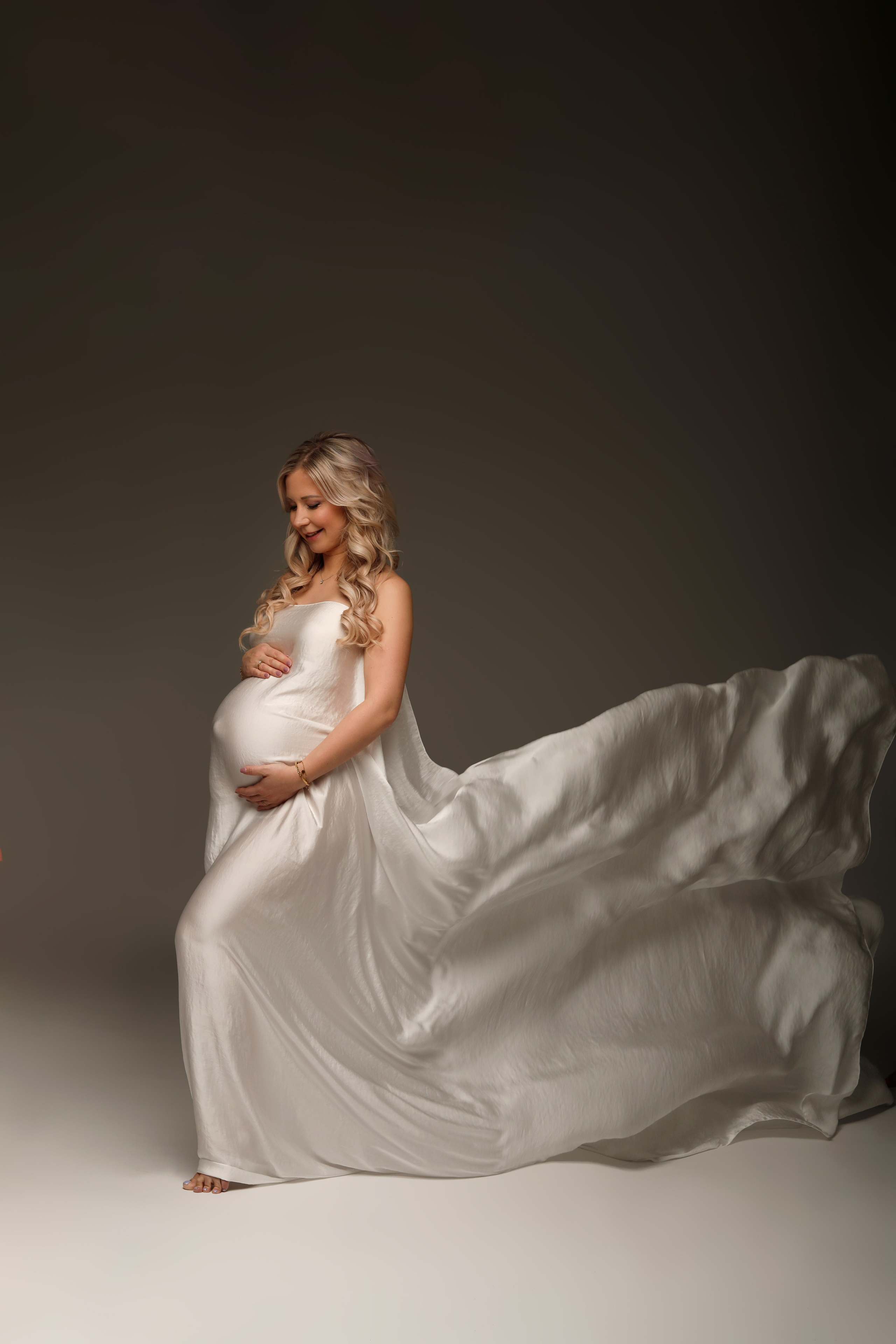 Babyfotograf Ulm, Babyfotograf Neu-Ulm, Babyfotograf Münsingen, Babyfotograf Metzingen, Babyfotograf Göppingen, Babyfotograf Tübingen, Babyfotograf Memmingen, Babyfotograf Reutlingen, Babyfotograf Stuttgart, Babyfotograf Günzburg, Babyfotograf Biberach an der Riss, Babyfotograf Alb-Donau-Kreis, Babyfotograf Bad Saulgau, Babyfotograf Bad Waldsee, Babyfotograf Ehingen, neugeborenenfotografie Ulm, neugeborenenfotografie Neu-Ulm, neugeborenenfotografie Stuttgart, neugeborenenfotografie Metzingen, neugeborenenfotografie Münsingen, neugeborenenfotografie Bad Saulgau, neugeborenenfotografie Bad Waldsee, neugeborenenfotografie Ehingen, neugeborenenfotografie Langenau, neugeborenenfotografie Ravensburg, neugeborenenfotografie Sigmaringen, Fograf Ulm, Fotograf Ehingen, Fotograf Bad Waldsee, Fotograf Friedrichshafen, Baby Ulm, Entbindung Ulm, babyfotograf Erbach, Babyfotograf Blabeuren, Babyfotograf Biberach, babyshooting ulm, babyshooting metzingen, babyshooting ehingen, Babybauchshooting, Schwangerschaftsshooting, Babybauchbilder, Babybauchfotografie Ulm, Matmaternity, studiophotography.studiophotoshoot