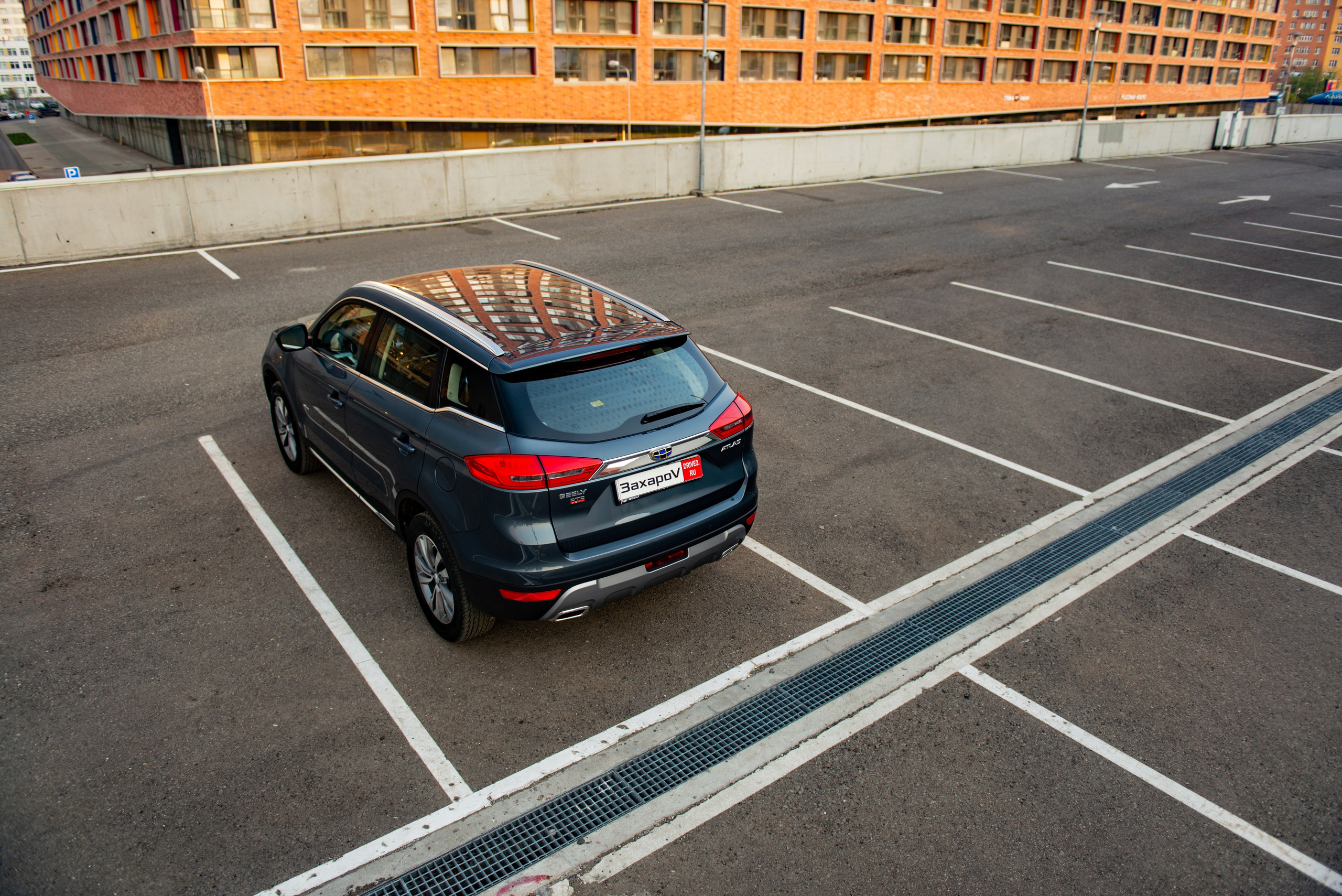 Фотосъемка автомобиля Geely Atlas. ФОТОГРАФ МЕКСИКА КИНТАНА-РОО