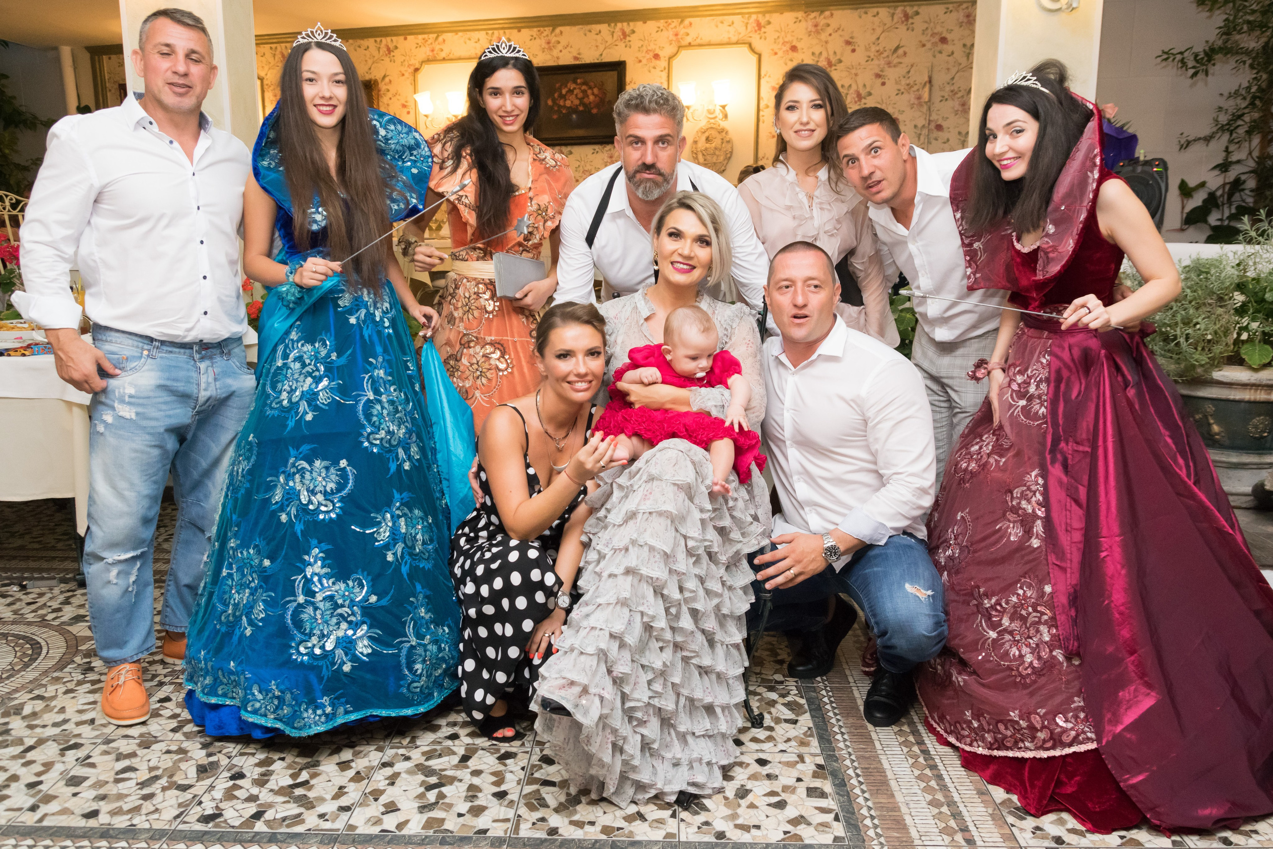 Idei de teme pentru botez. Wedding photographer from Bucharest Eugen Elisei