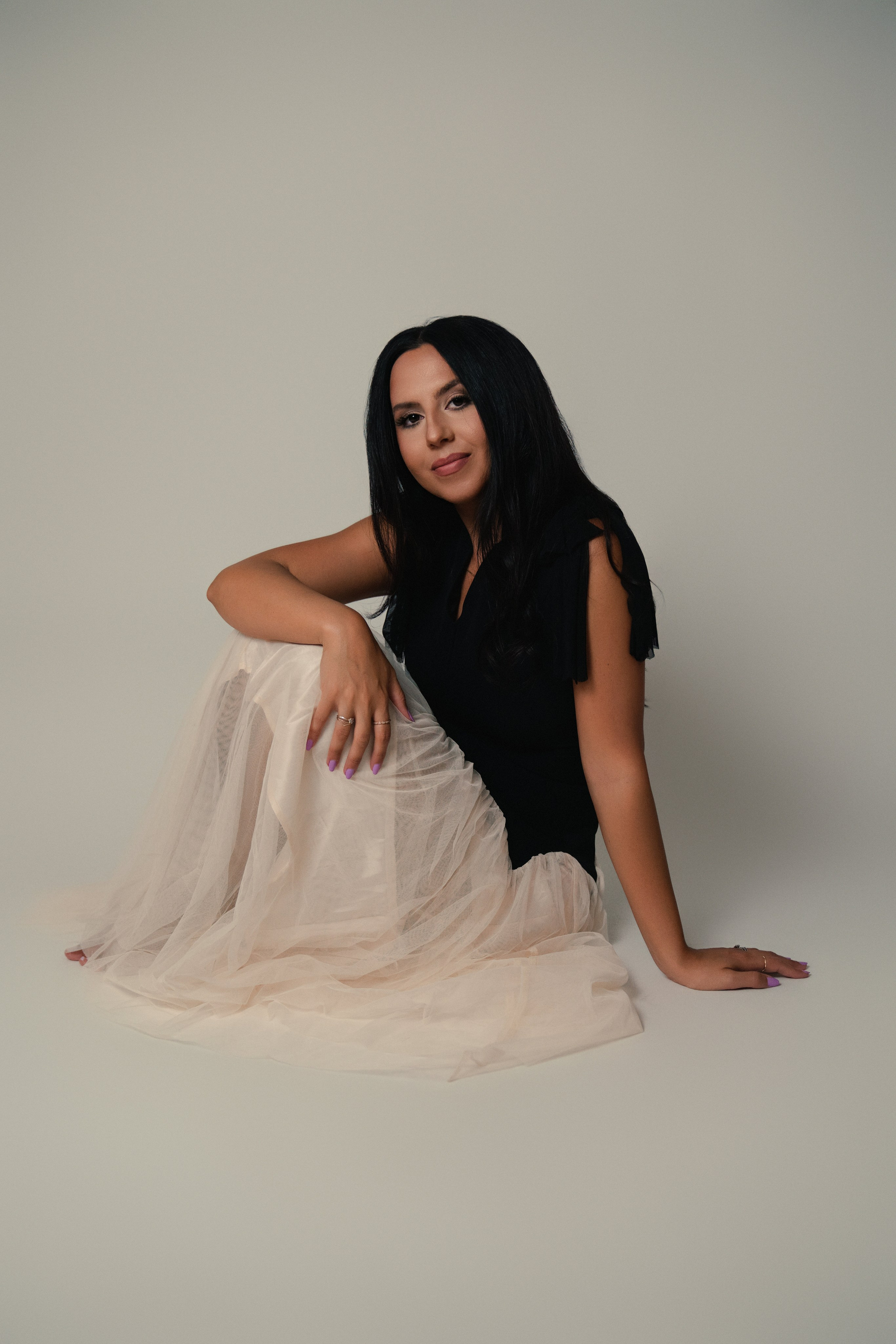 Jacksonville, FL Studio Photoshoot | Ashley Morris Singer Branding by Alice Nabieva