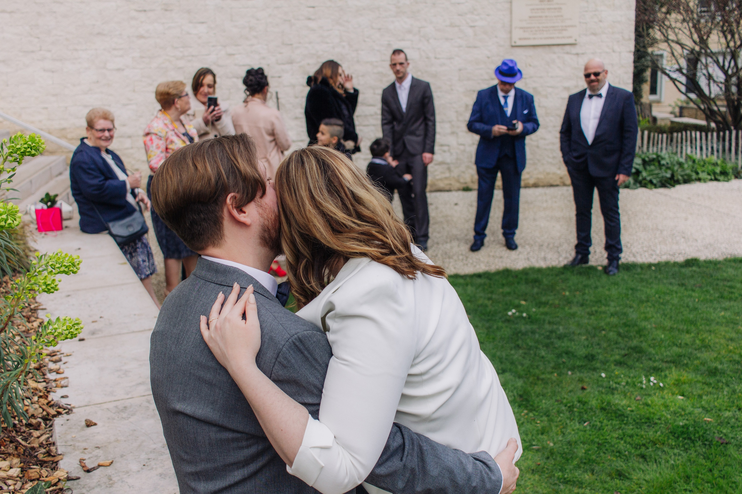 Mariage intimiste de Lorelei et Jeremy. Studio photo « Partage ton bonheur » – Photographe famille près de Châtellerault, Poitiers et Tours