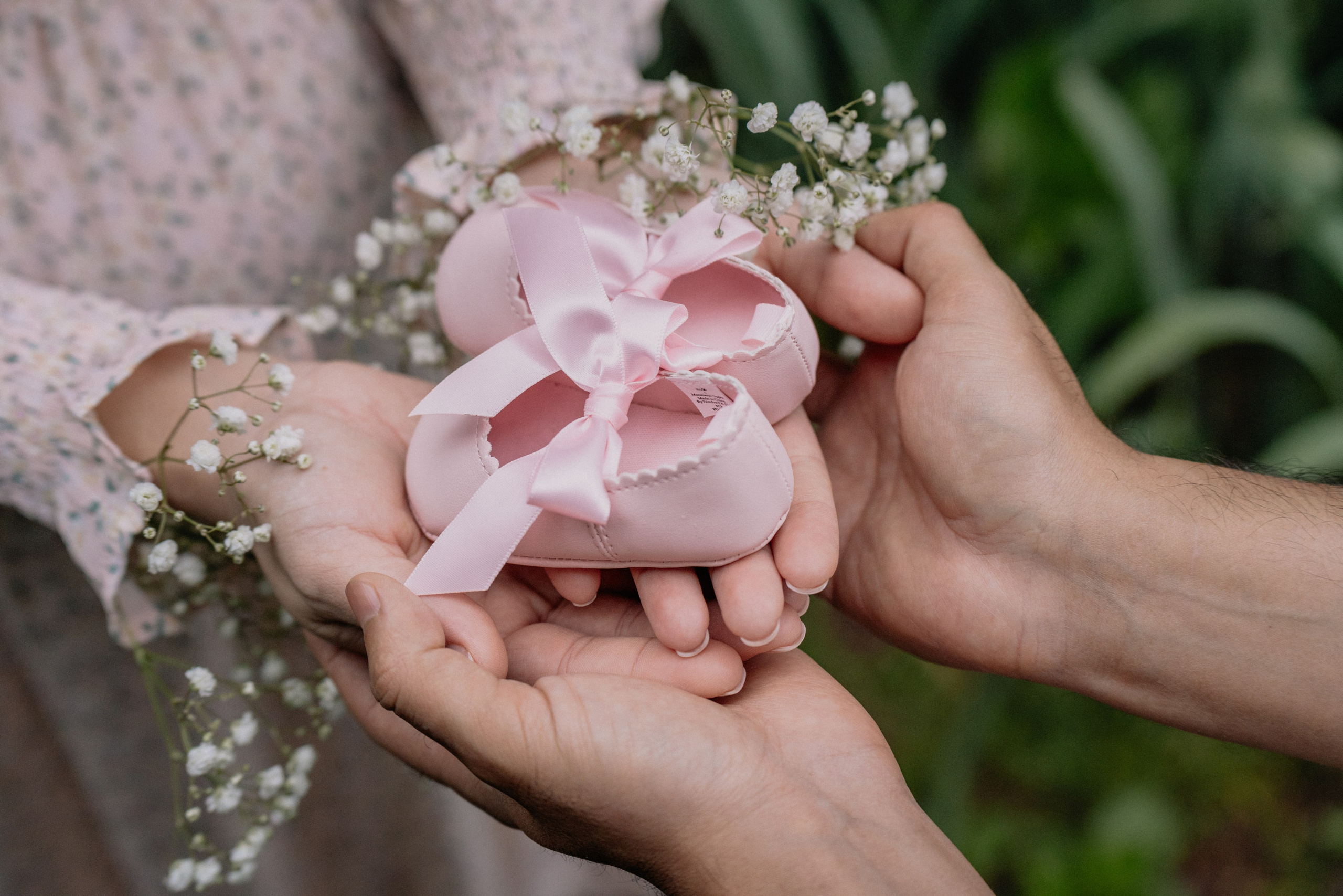 Outdoor Maternity Photography – Capturing Motherhood in Nature. Alisa Tant — Family and newborn photographer Bucks County, Montgomery county, Philadelphia, NJ
