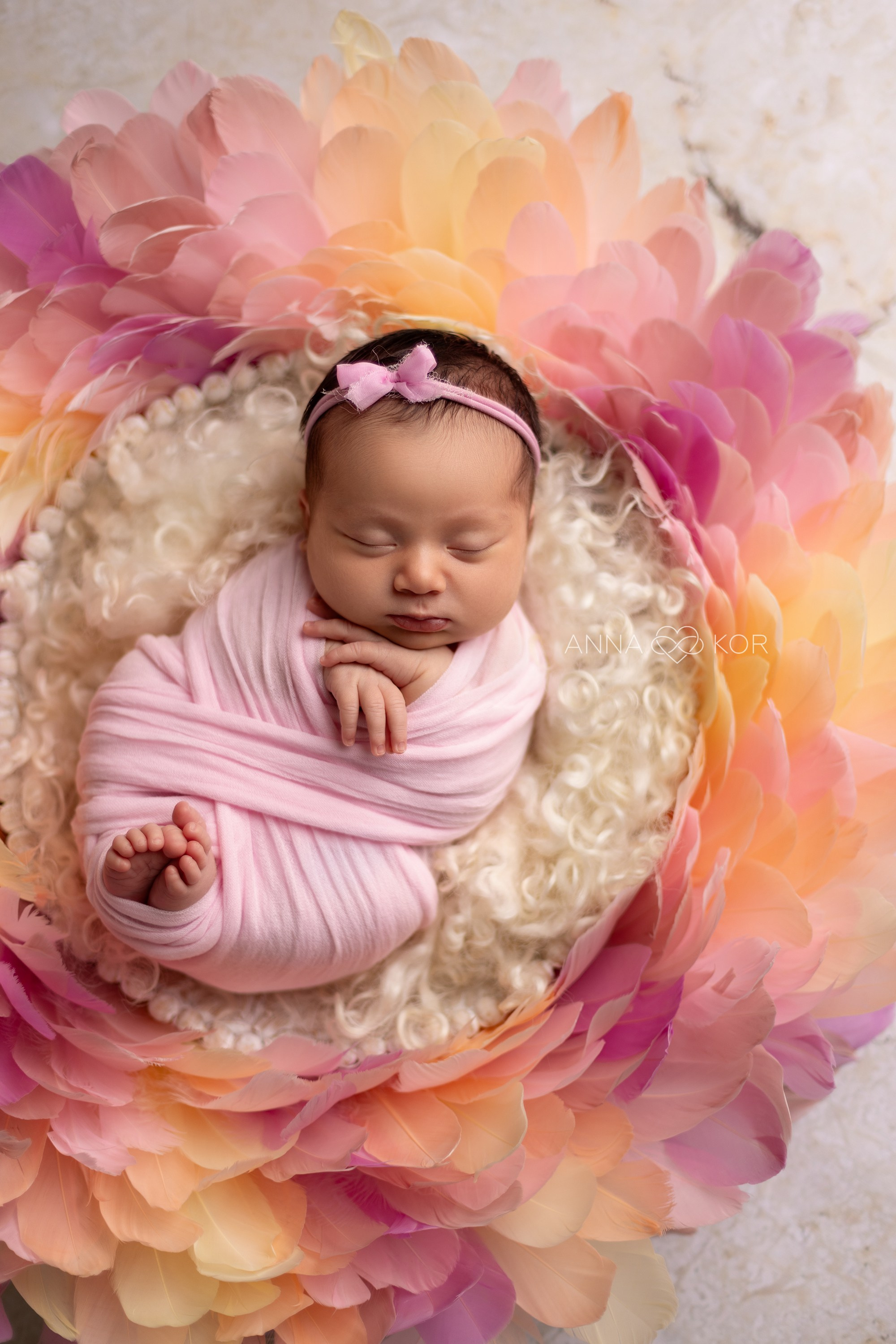 ANNA KOR Newborn Photographer in the UAE