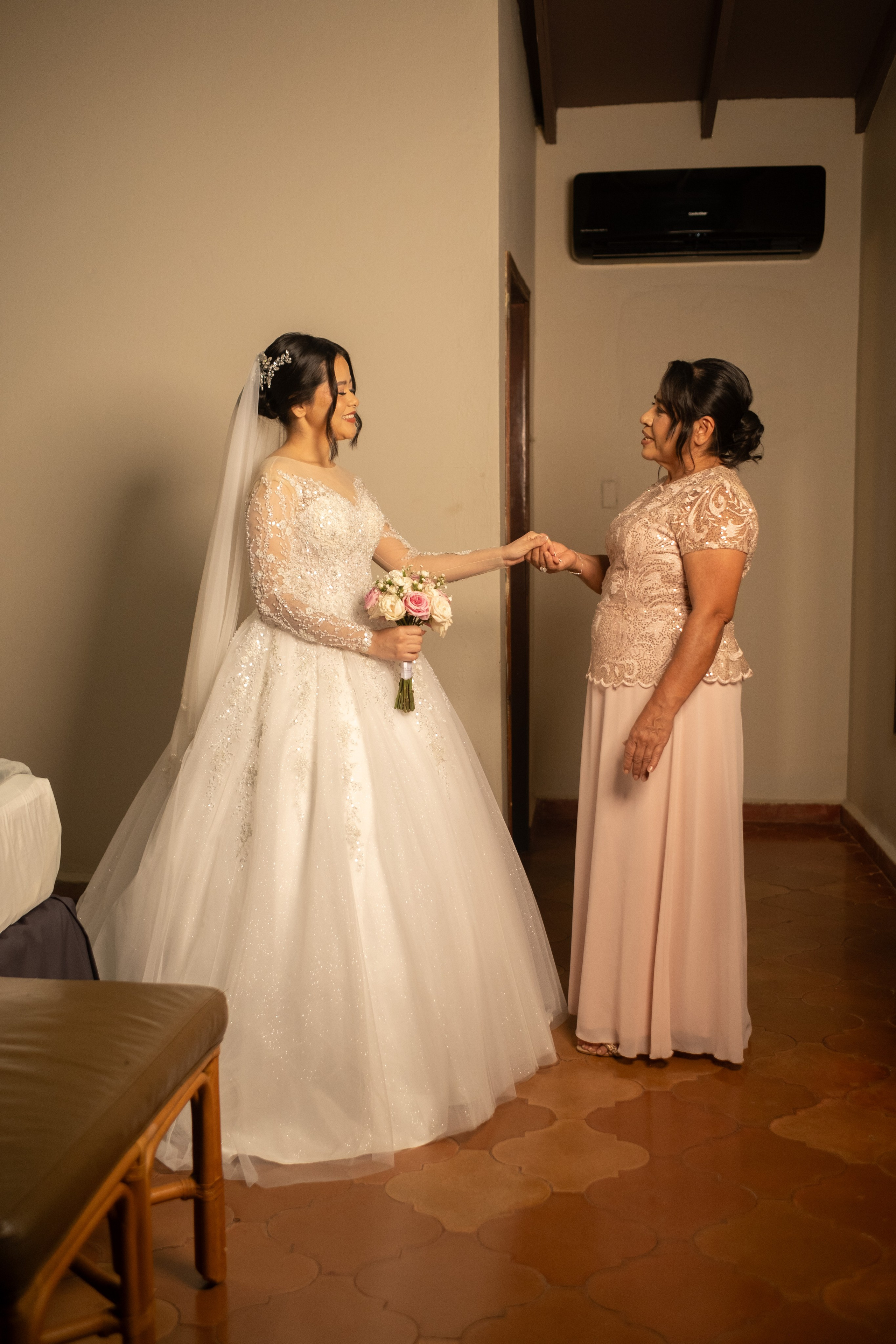 Abi & Gio. Daniel Brand | Fotografía de Bodas y Comercial en Honduras