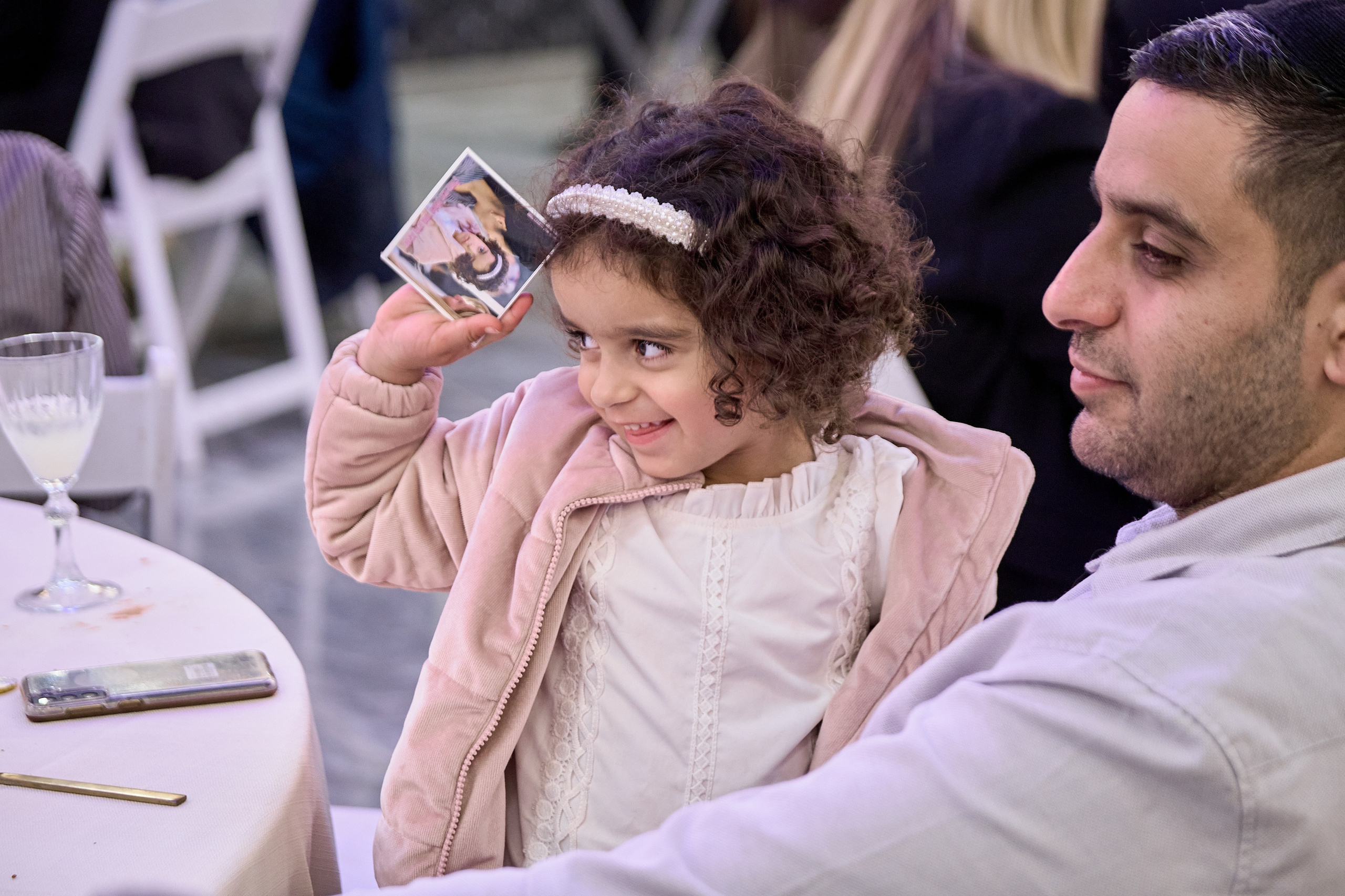 Middle East Photo Agency — Photography & Event Magnets — סוכנות צילום והדפסת מגנטים לאירועים