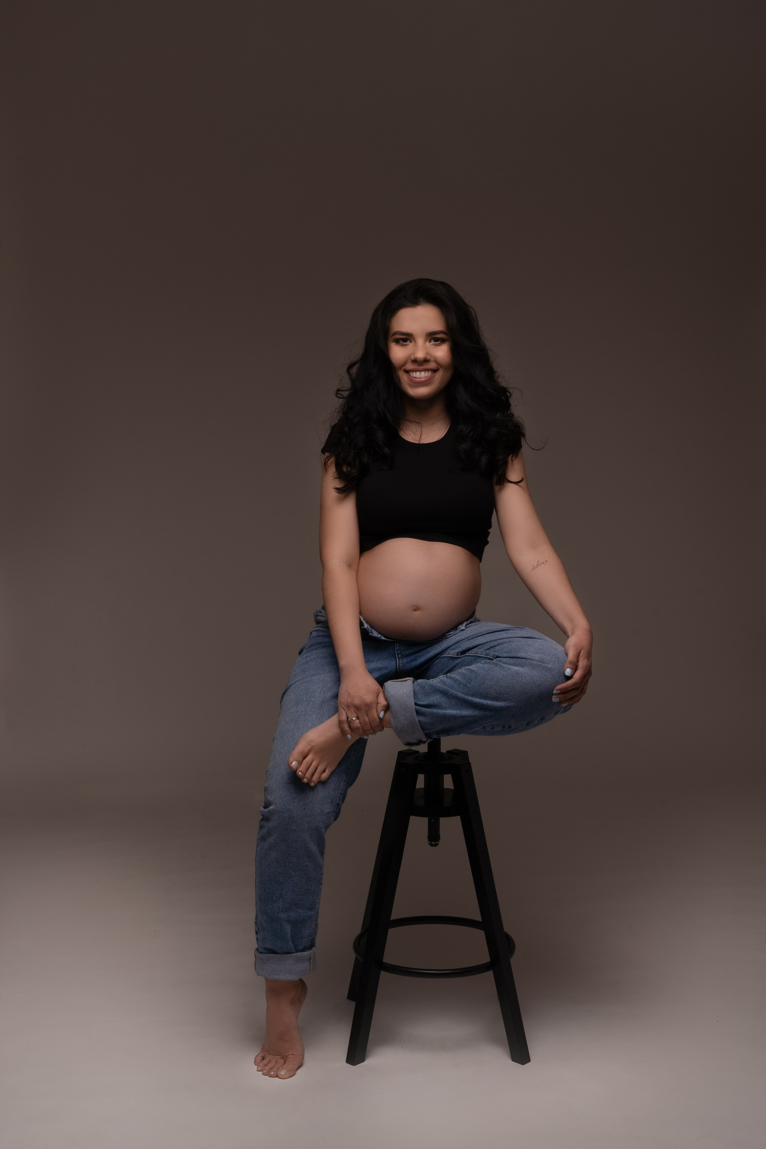 Sesja ciązowa. Fotograf Łódź - sesja ciążowa, noworodkowa, dziecięca. Studio w Łodzi