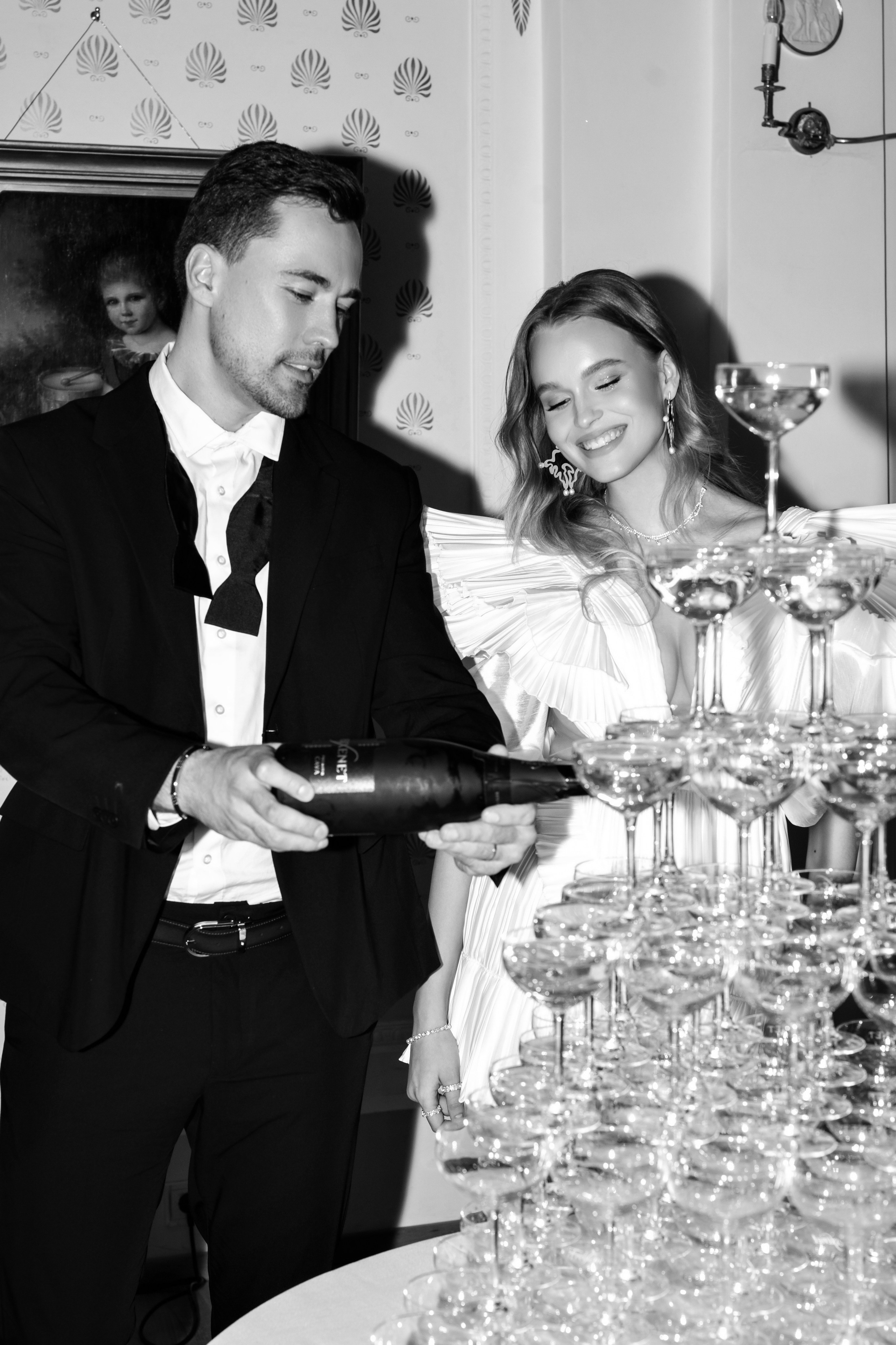 Wedding photographer in Marbella. Wedding Photographer in Marbella, Como, Tuscany, Cannes