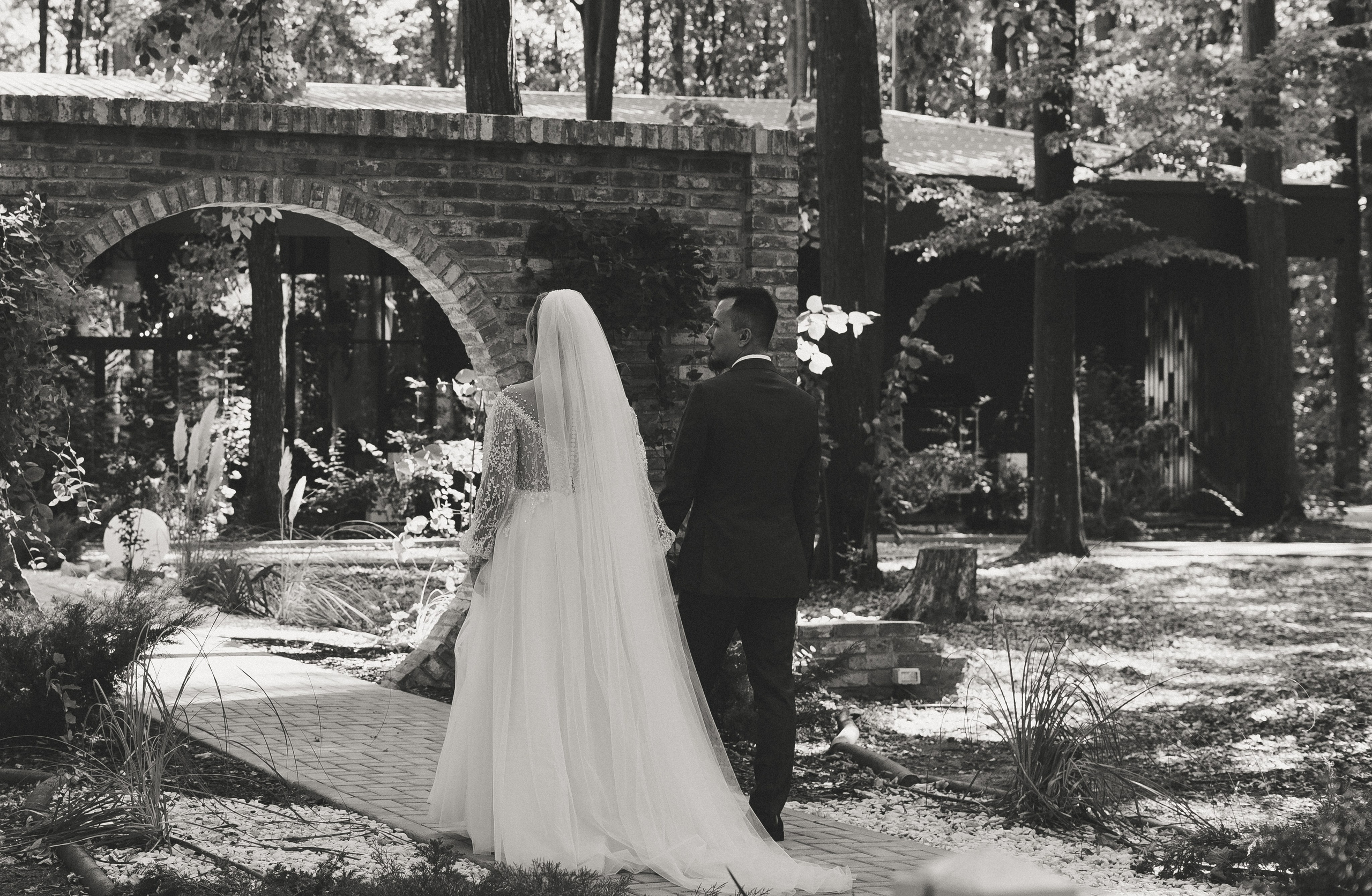 Christiana & Gyuszi. Dara Lens | The art of remembering