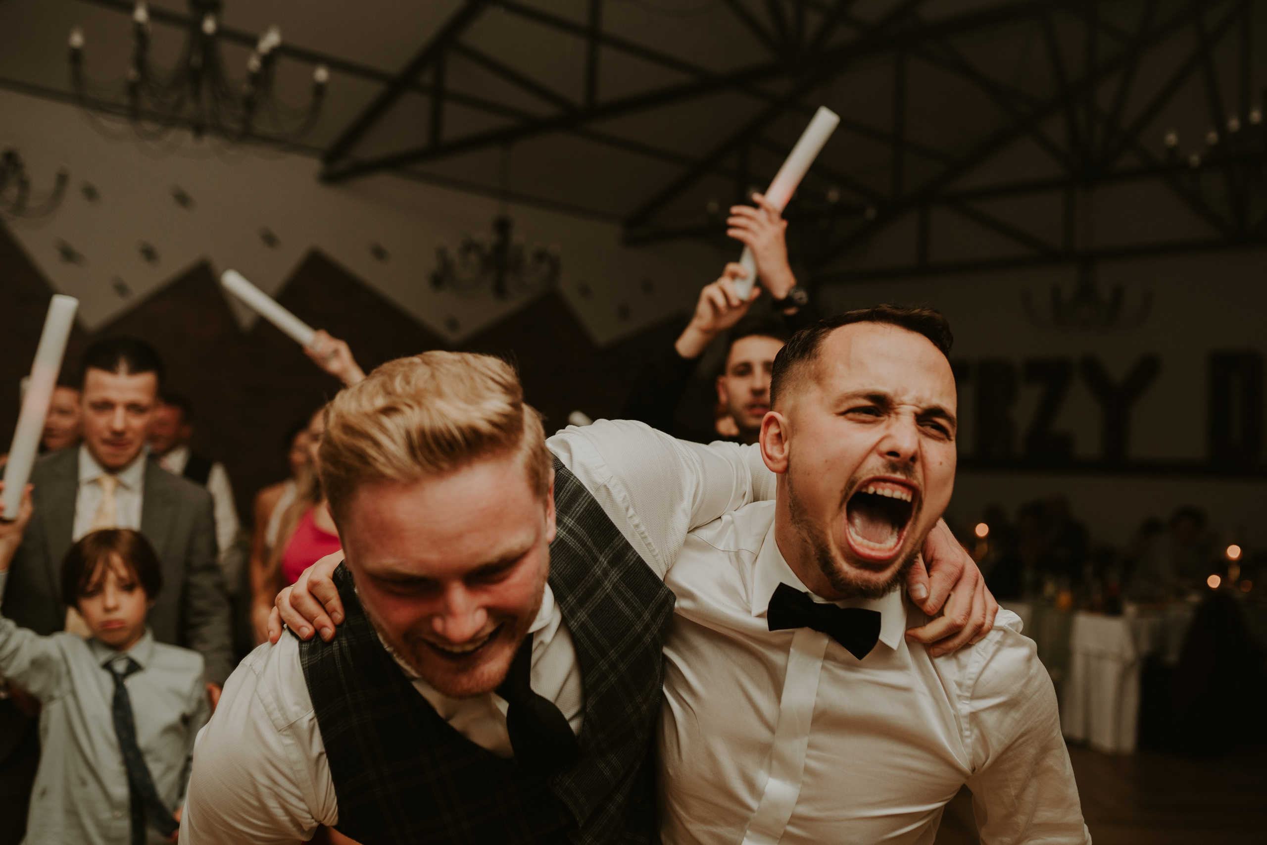 Trzy Drzewa: wspaniała uroczystość Wiktorii i Kamila. Karkowskafoto - fotografia miłości