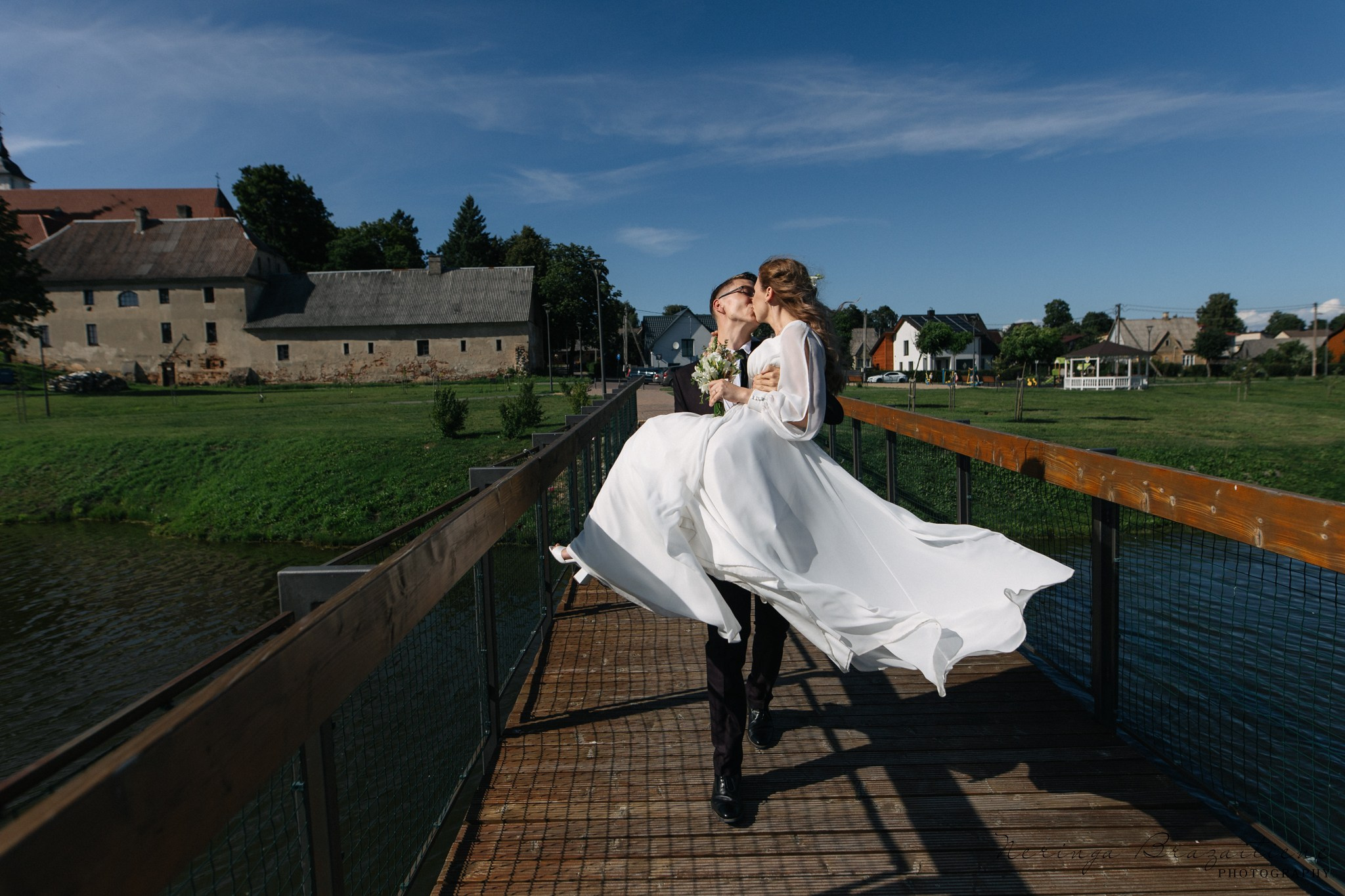 Vestuvinė fotosesija Šiauliuose ir Tytuvėnuose