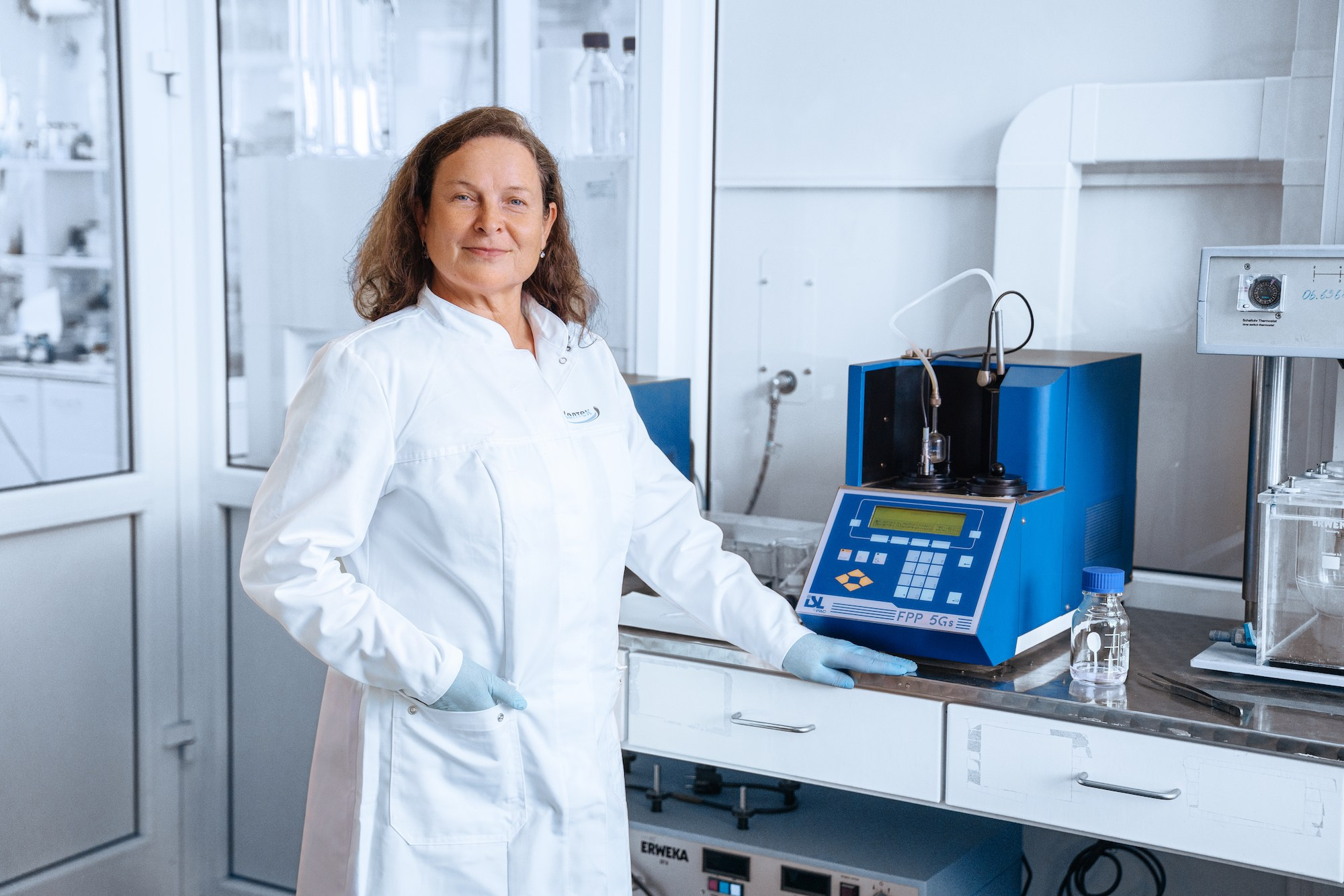 Фотосъёмка для химической лаборатории в Москве| Портреты сотрудников и процессы. Портретный фотограф в Москве — личные и бизнес-задачи | Денис Карелов