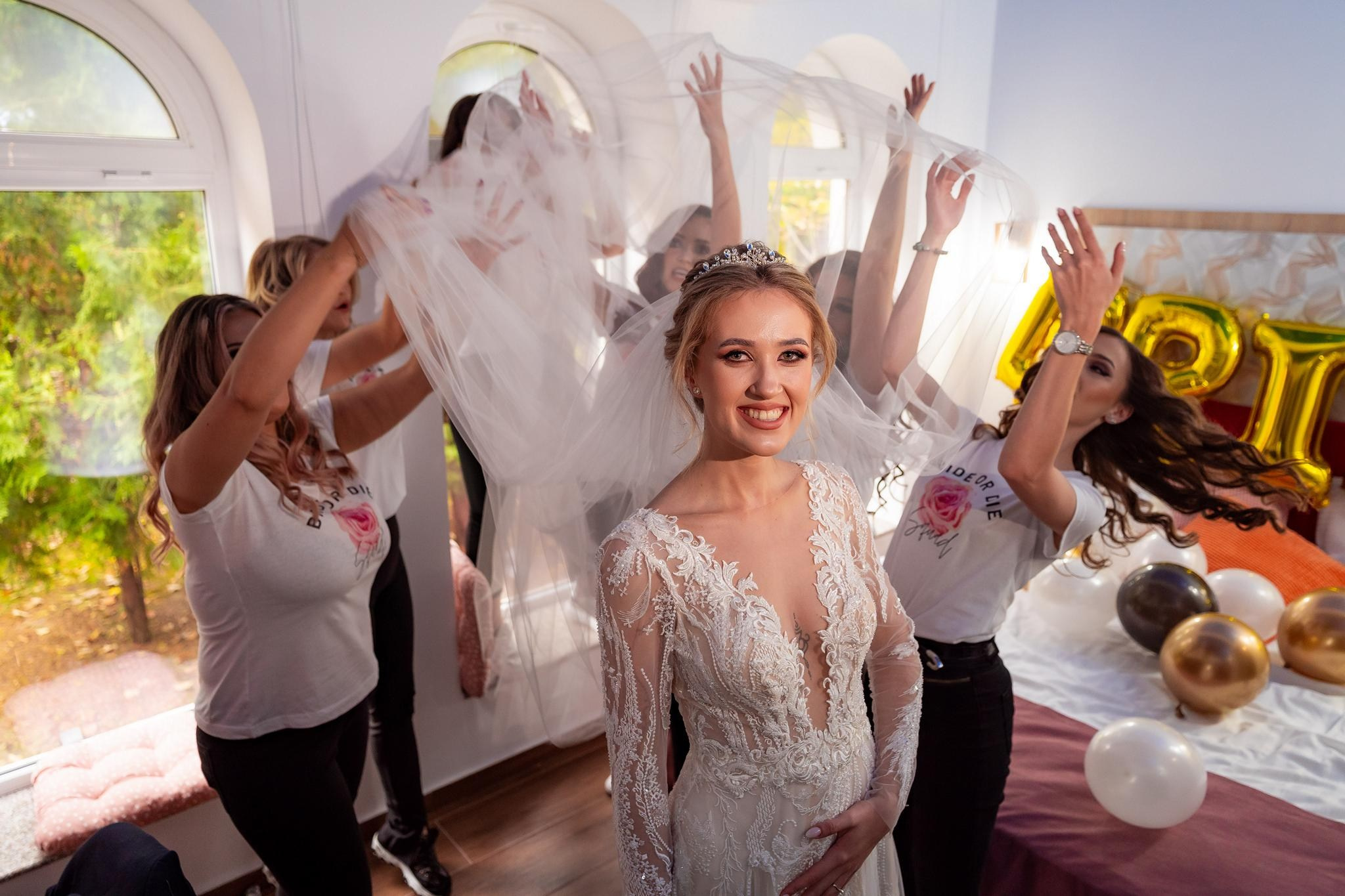 Sedinta foto cu fetele in ziua nuntii