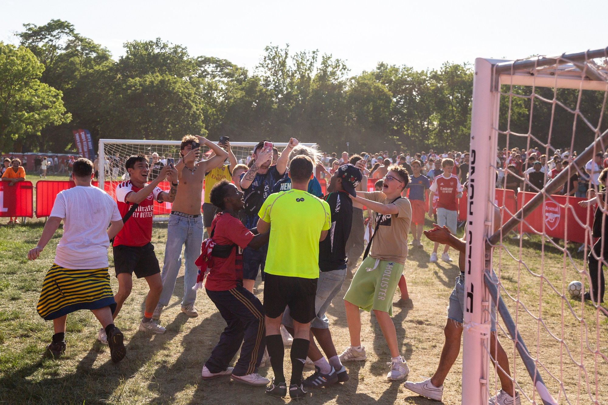 UEFA Champions League Final. Arsenal vs PSG. Budapest 2026. Arsenal Fan Zone. Photographer in Budapest — Yura Knyazev