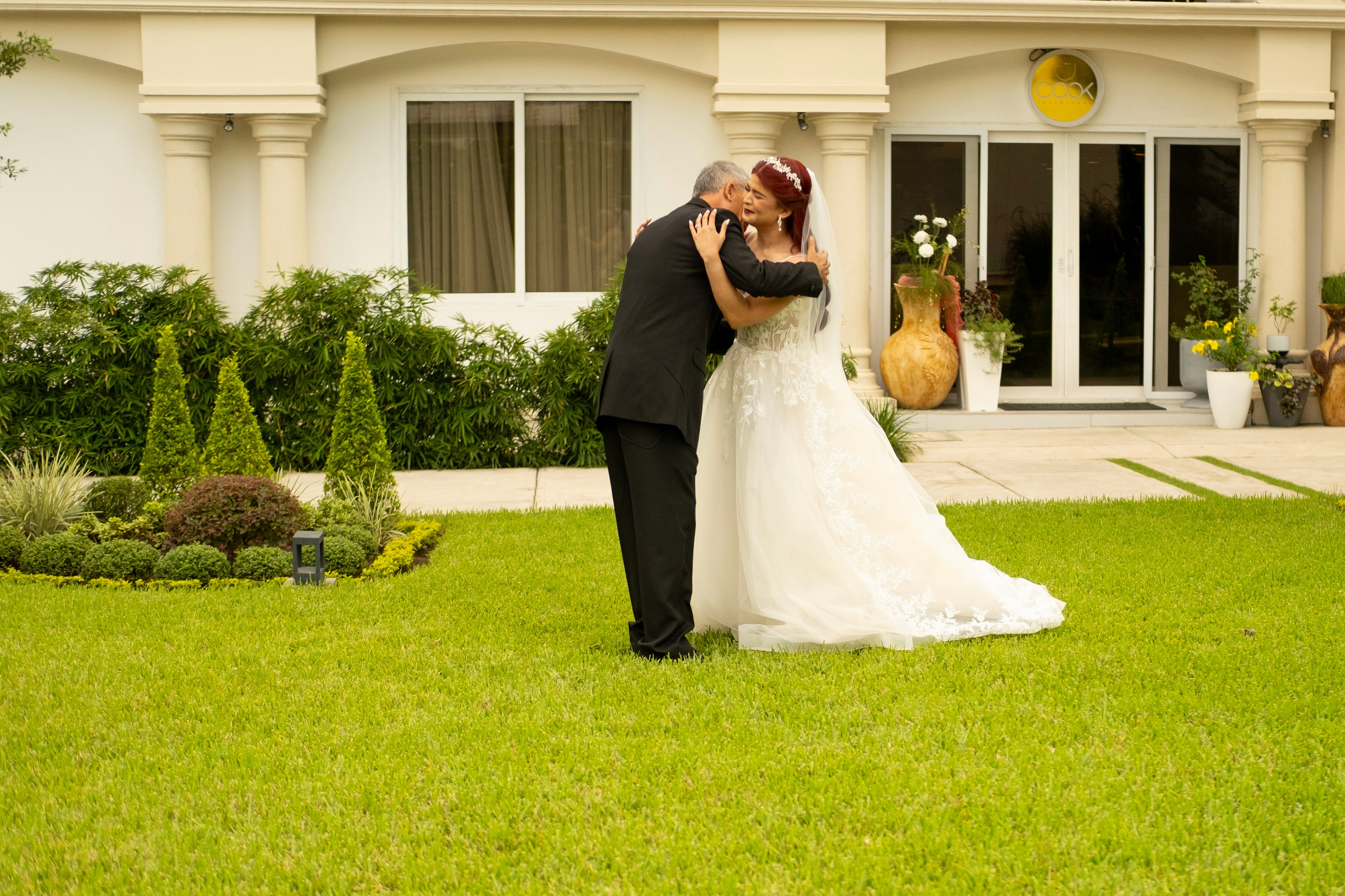 Edgardo & Lilibeth. Daniel Brand | Fotografía de Bodas y Comercial en Honduras