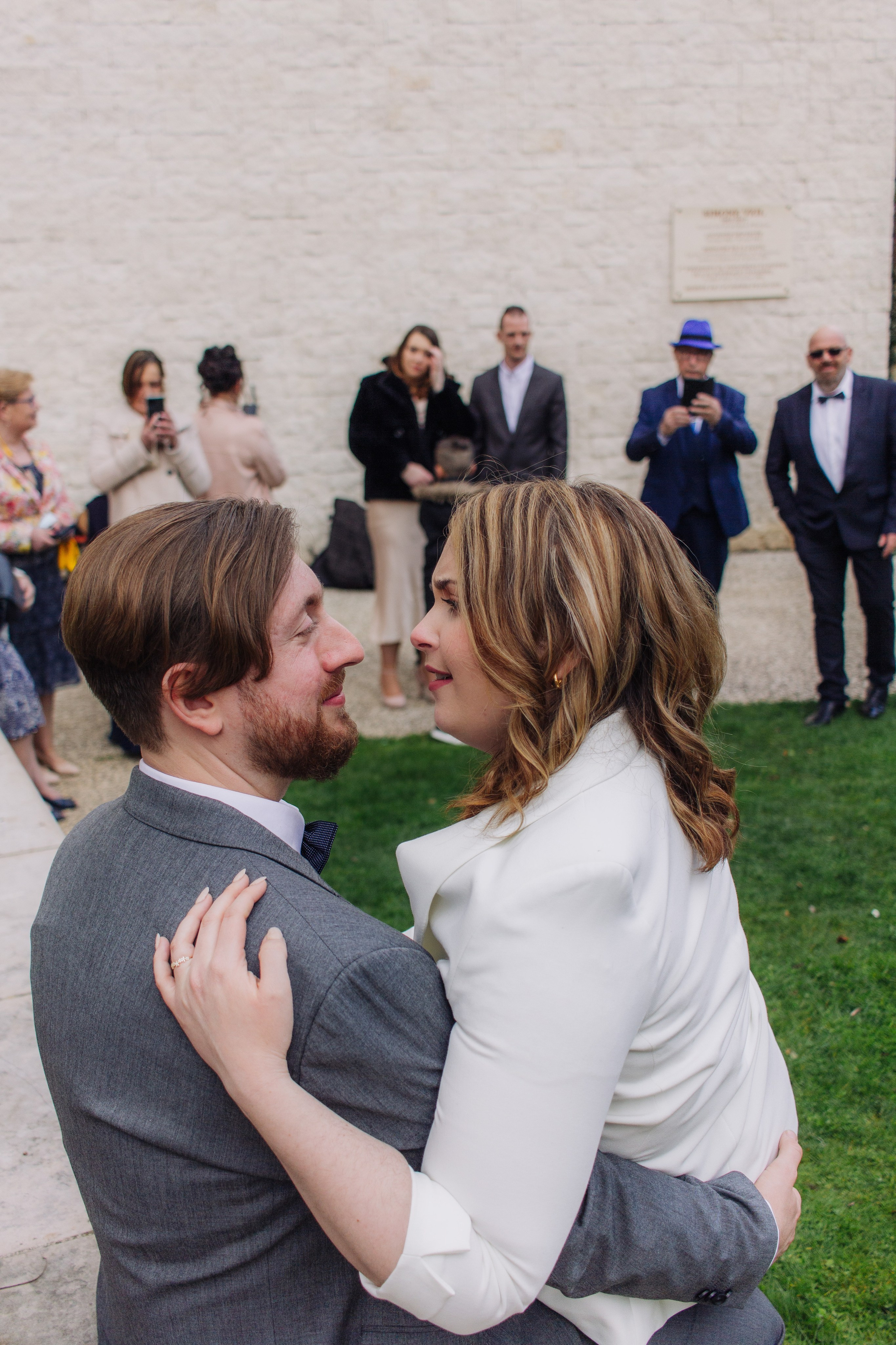 Mariage intimiste de Lorelei et Jeremy. Studio photo « Partage ton bonheur » – Photographe famille près de Châtellerault, Poitiers et Tours