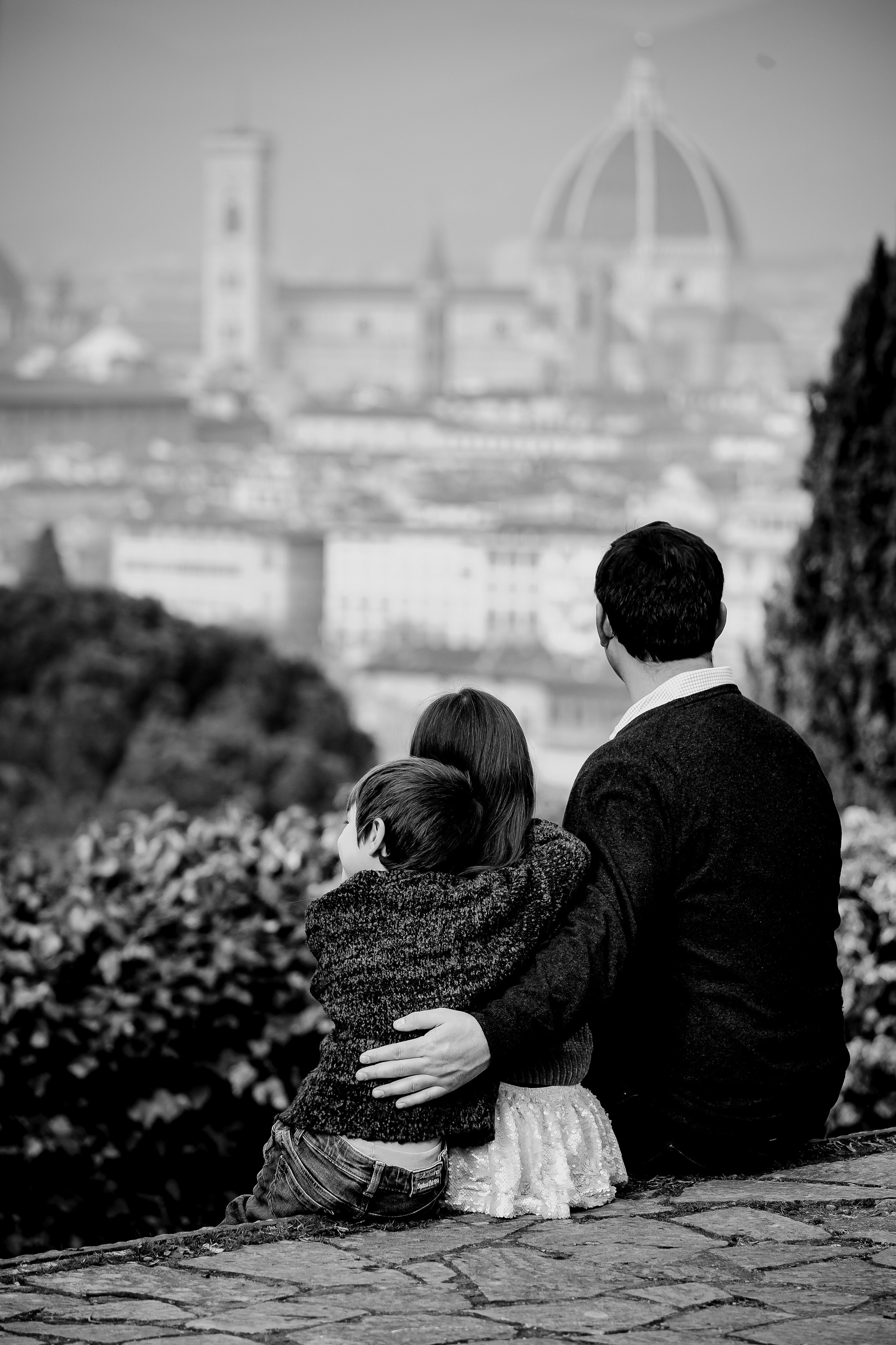 Family Photoshoot. Wedding Photographer in Italy