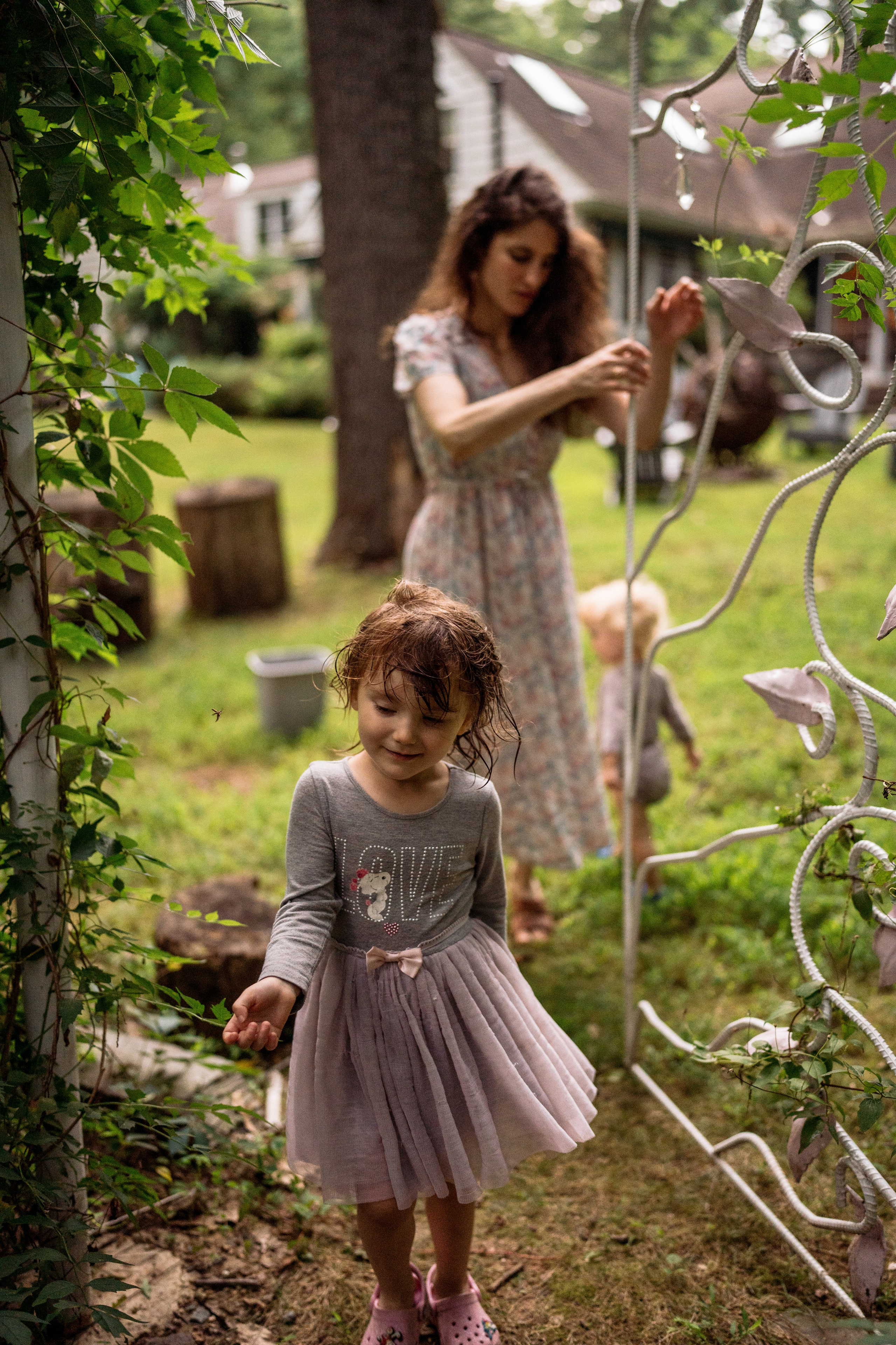 Family Photoshoot at Home in Philadelphia – Warm & Candid. Alisa Tant — Family and newborn photographer Bucks County, Montgomery county, Philadelphia, NJ