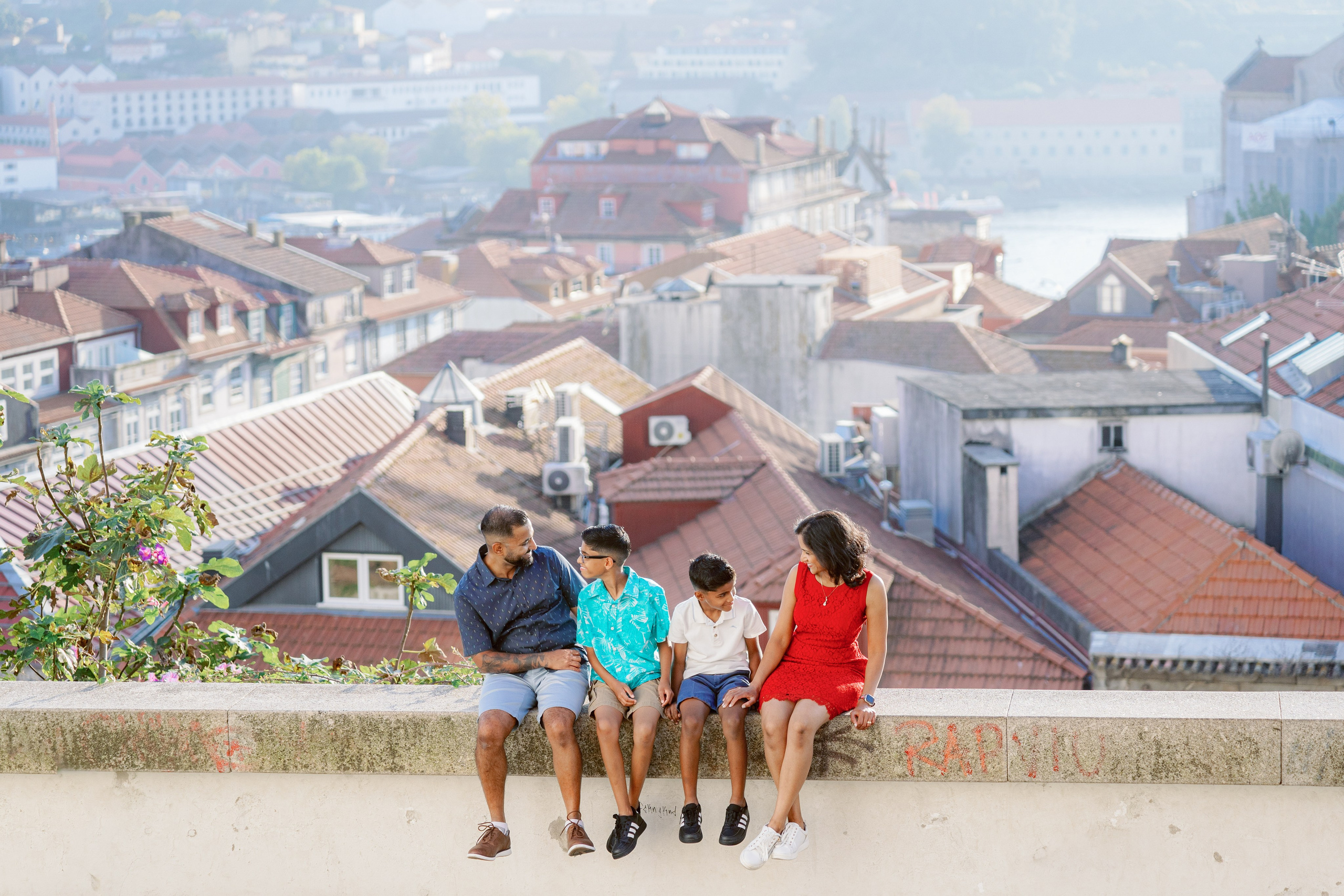 Porto & Vila Nova De Gaia. Photo and video shoots, photo tours in Portugal — WePortugal