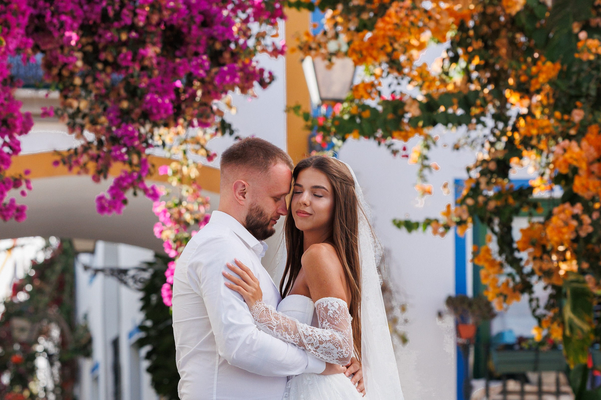 Romantic couple photoshoot in Puerto de Mogán, Gran Canaria