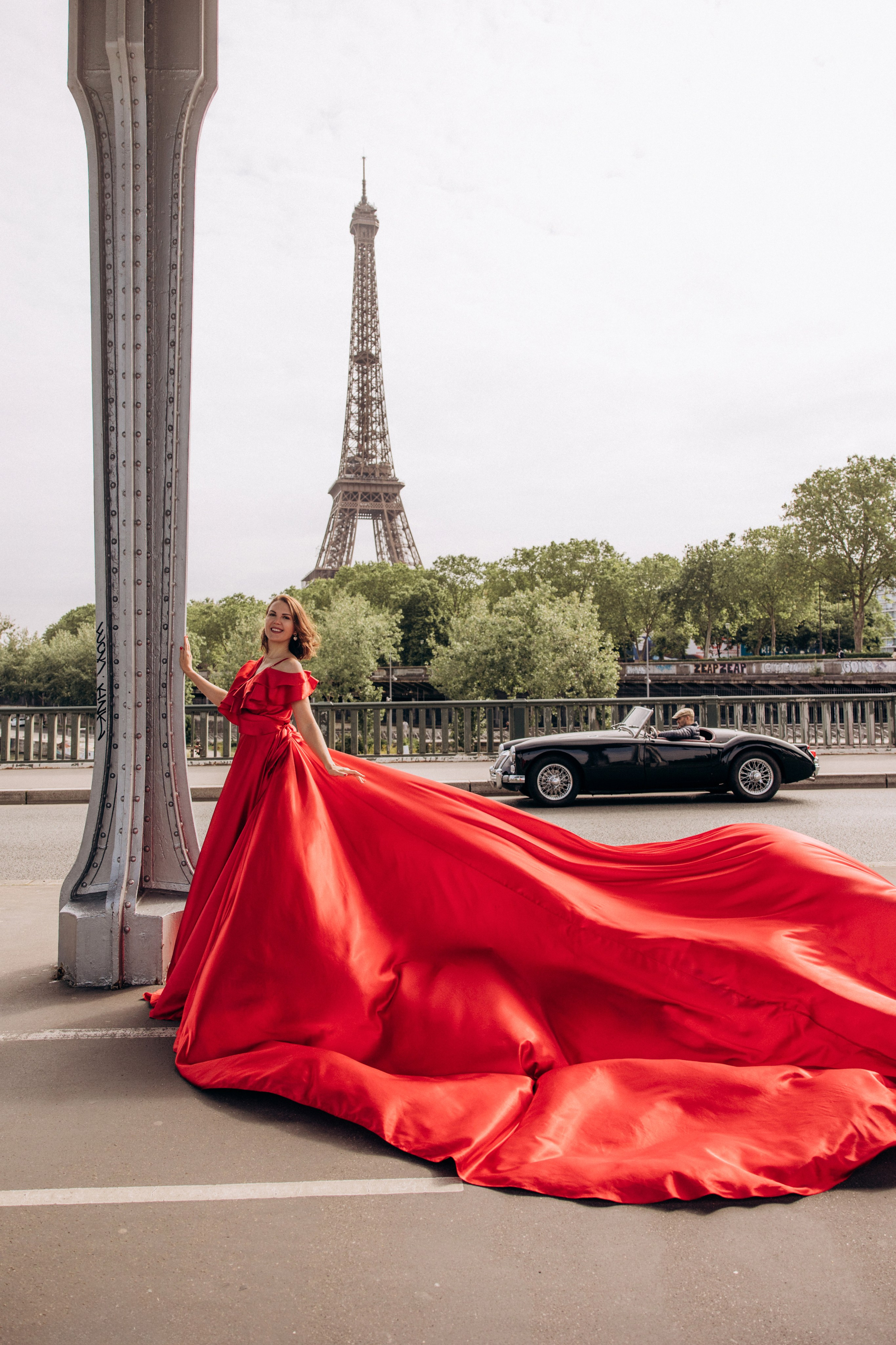 Photoshoot Dress Rental in Paris